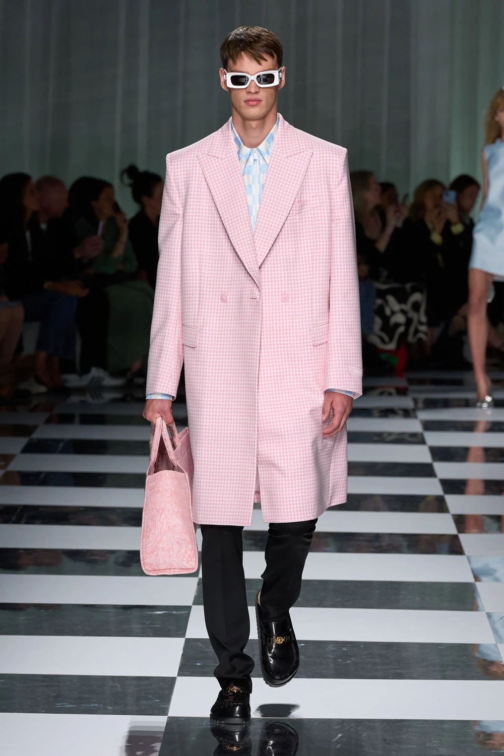 Versace Primavera Estate 2024 Runway Magazine (29)