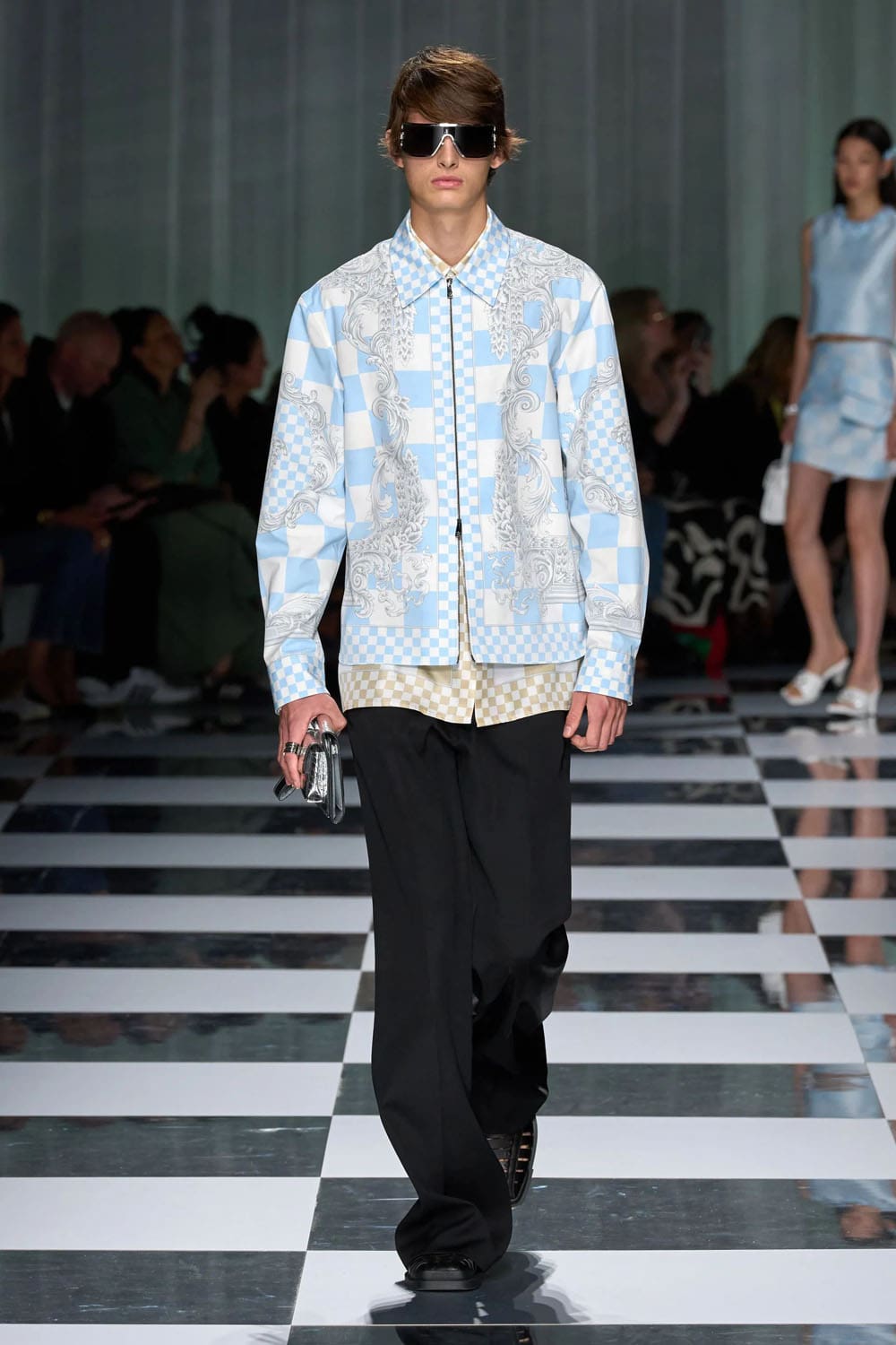 Versace Primavera Estate 2024 Runway Magazine (33)