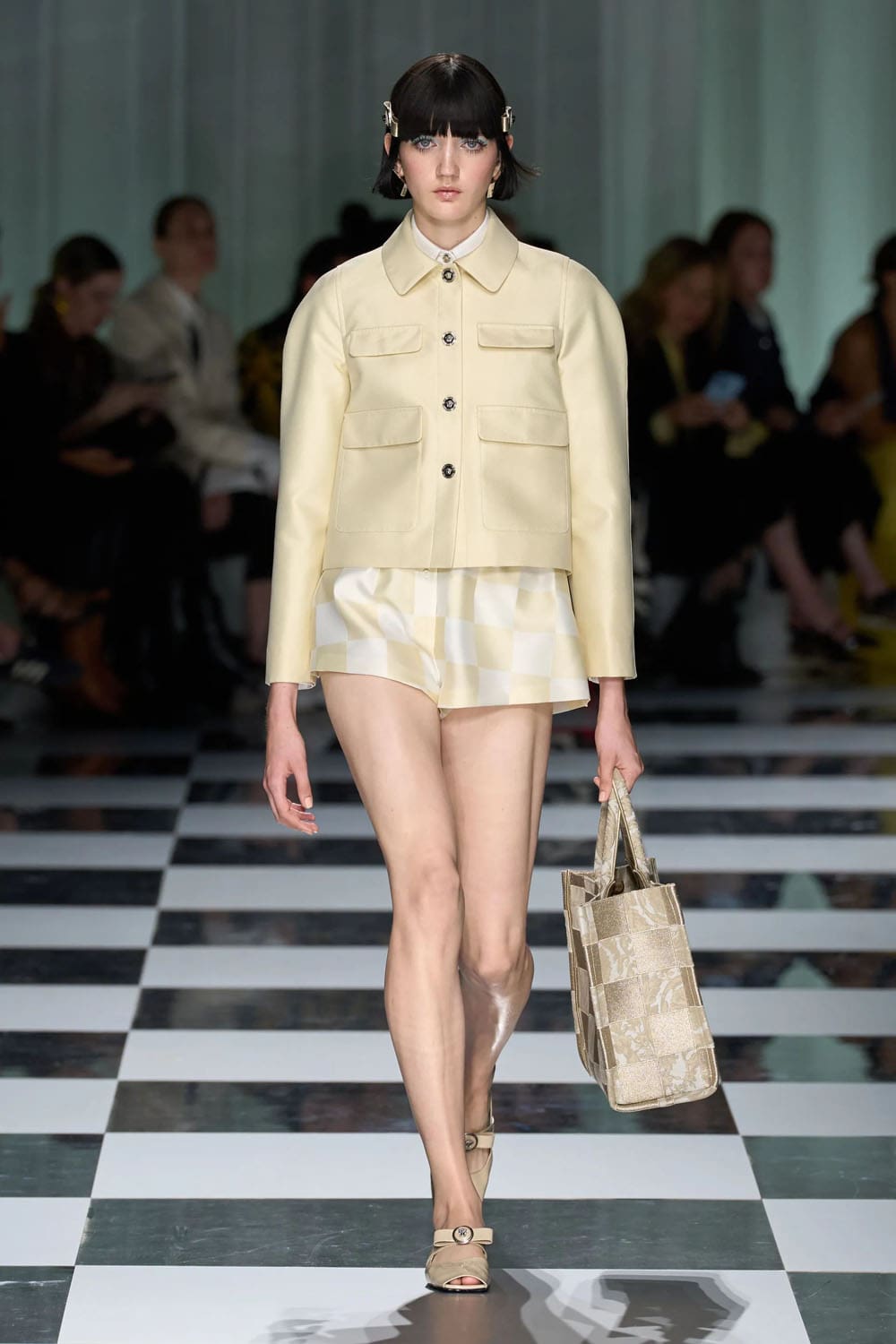 Versace Primavera Estate 2024 Runway Magazine (4)