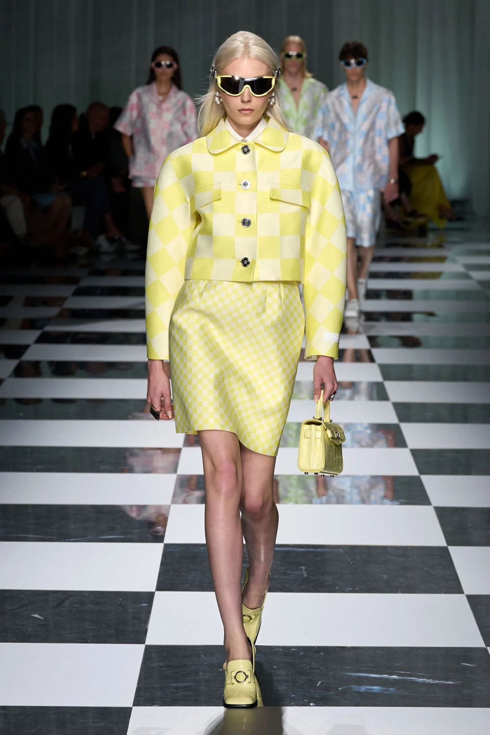 Versace Primavera Estate 2024 Runway Magazine (42)