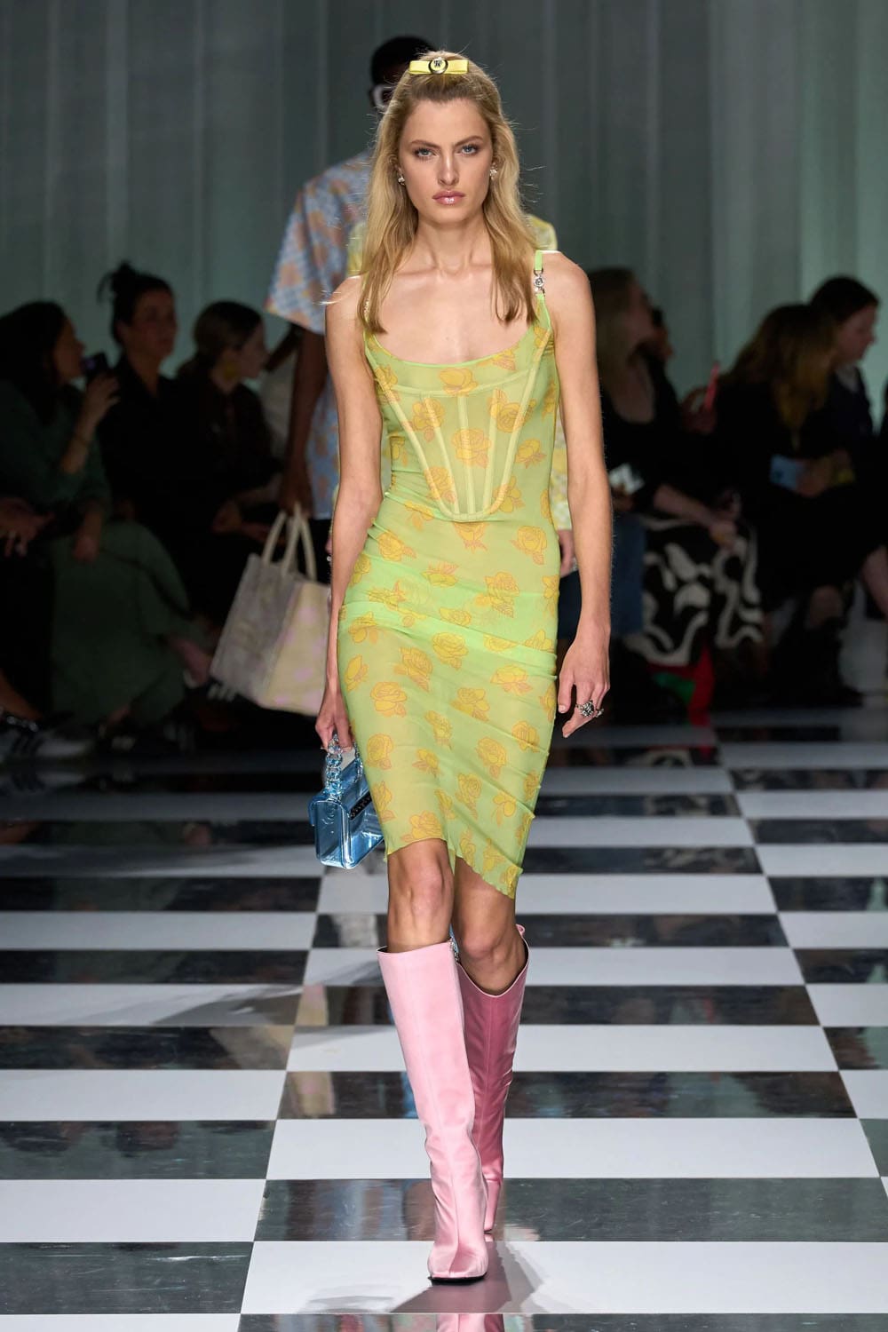 Versace Primavera Estate 2024 Runway Magazine (54)