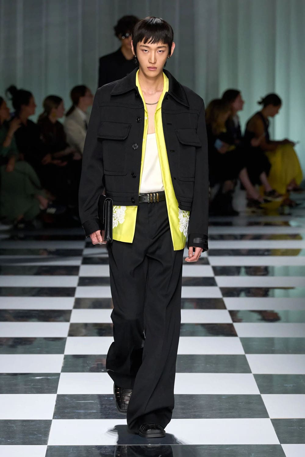 Versace Primavera Estate 2024 Runway Magazine (59)