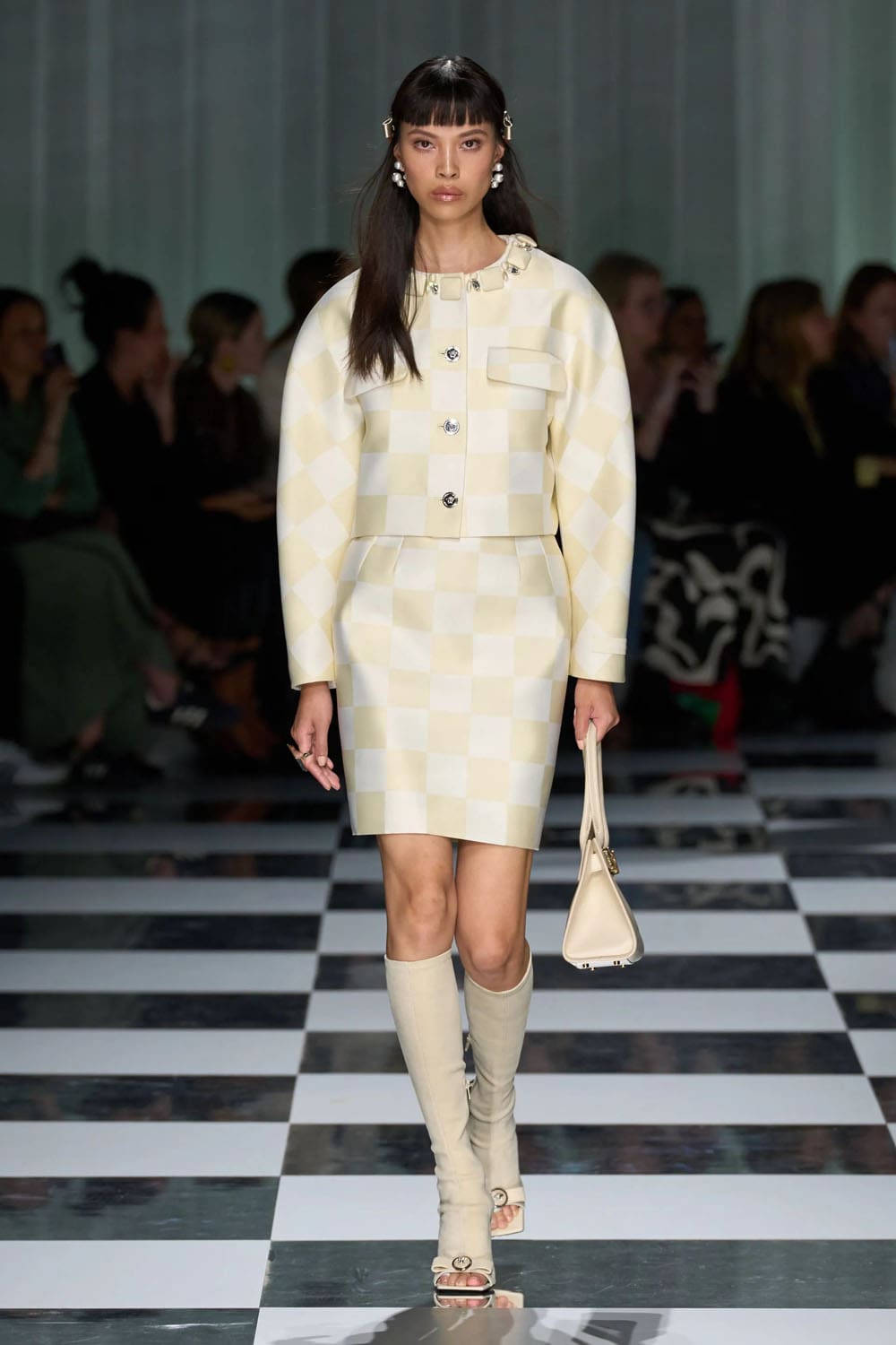 Versace Primavera Estate 2024 Runway Magazine (6)