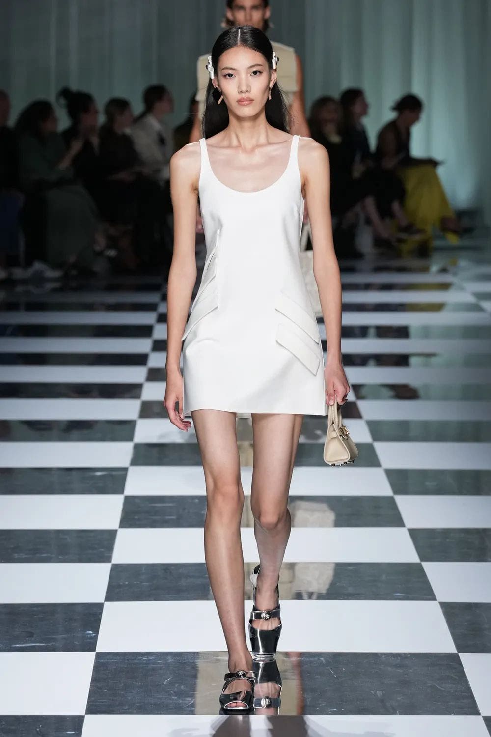 Versace Primavera Estate 2024 Runway Magazine (8)