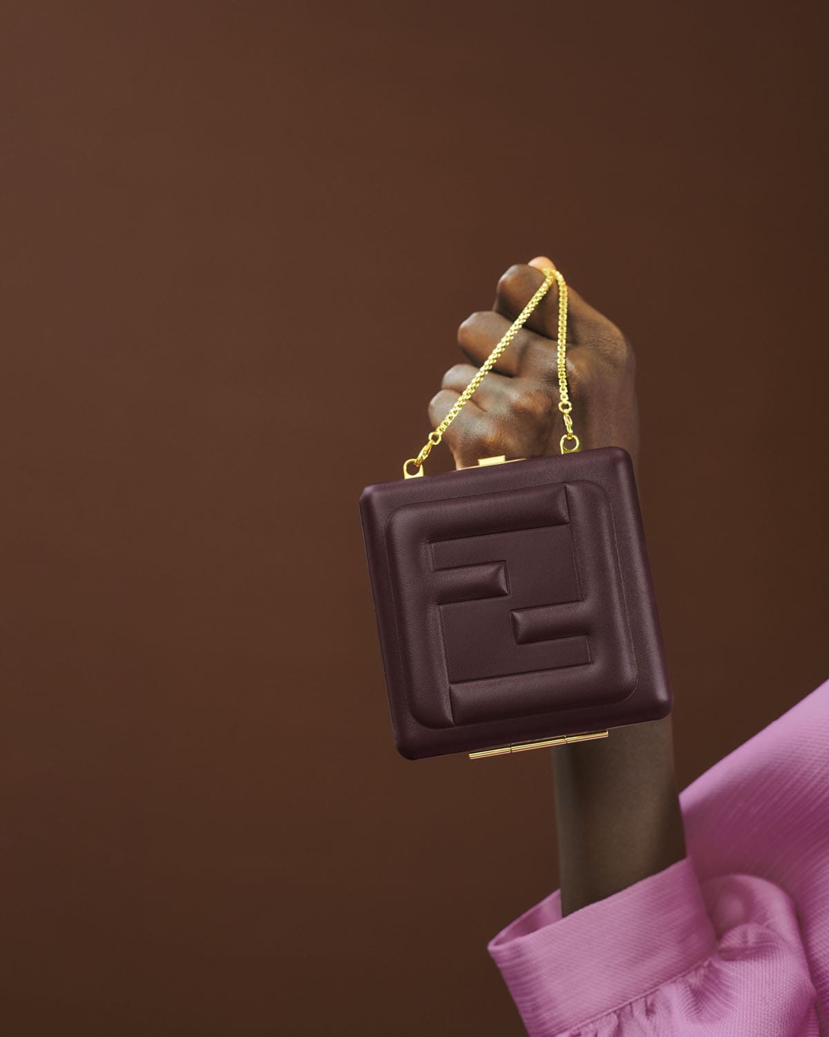 06 Colección FENDI Invierno 23 24 comisariada por Stefano Pilati Digital Disparo