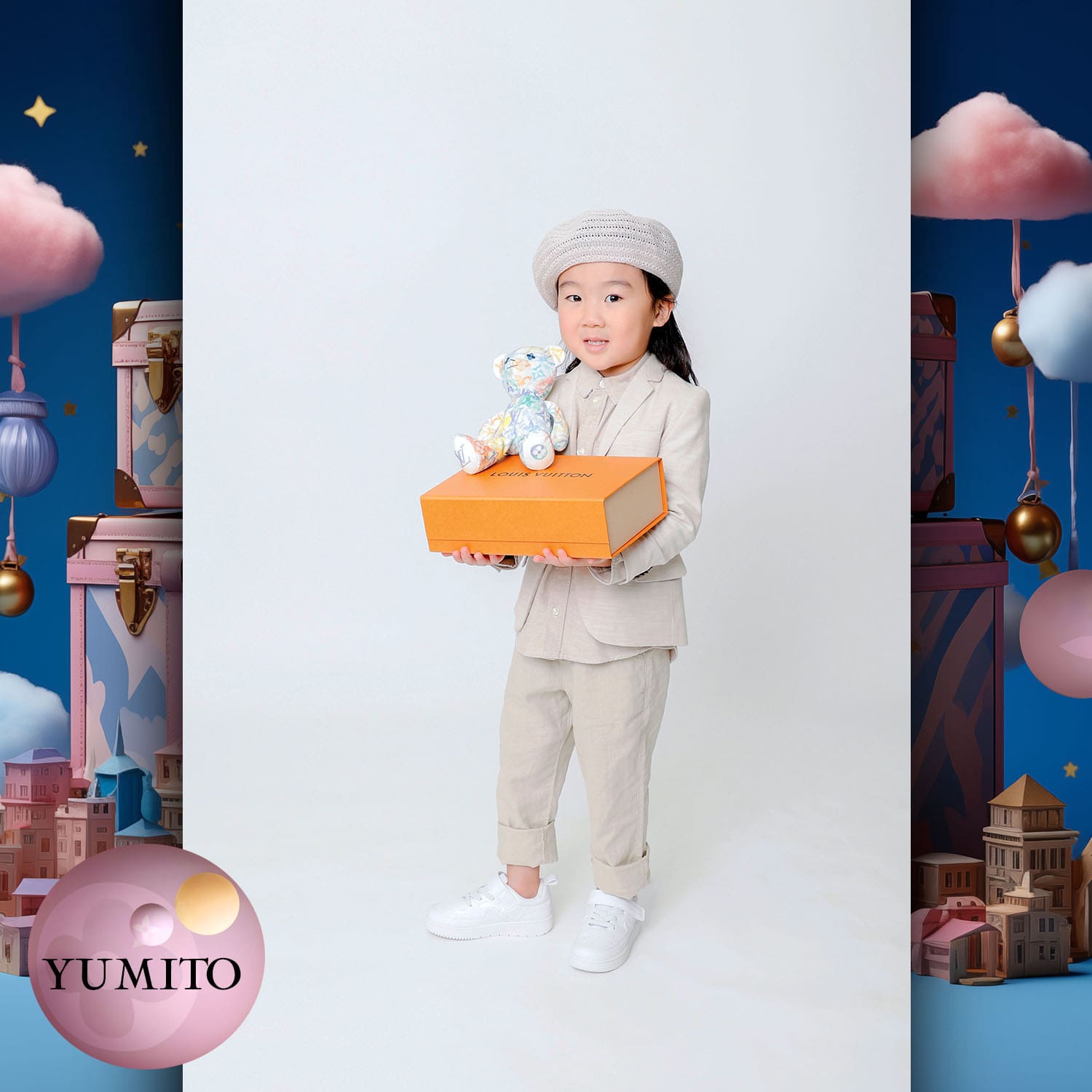 140 Niños Tokei en Runway Revista World Kids Audición 2023 Louis Vuitton