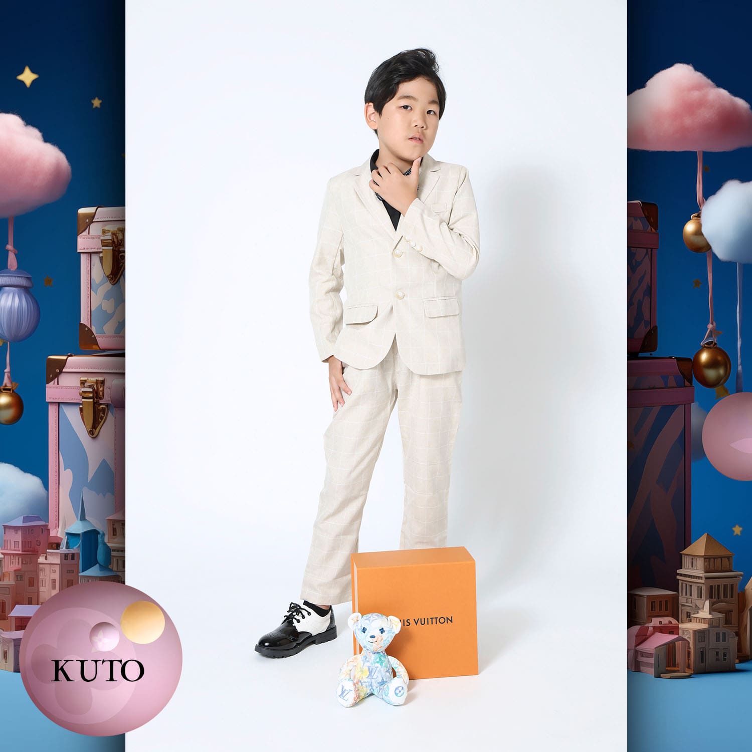 237 Niños Tokei en Runway Revista World Kids Audición 2023 Louis Vuitton