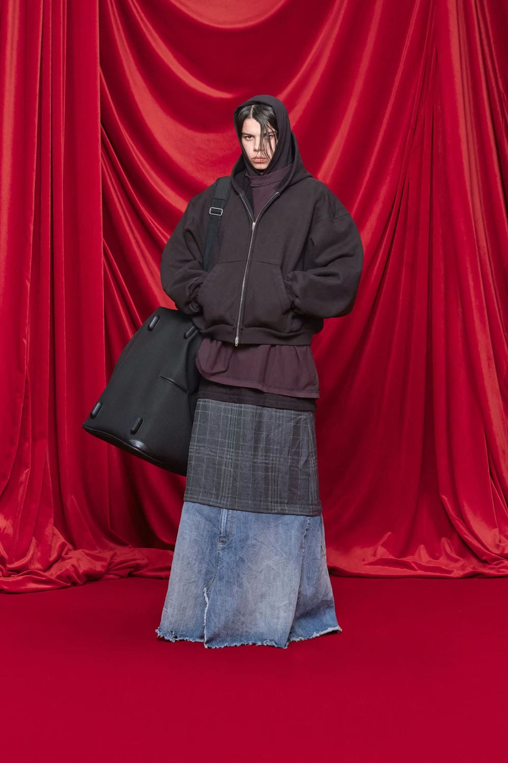Balenciaga Spring Summer 2024 Runway Magazine (77)
