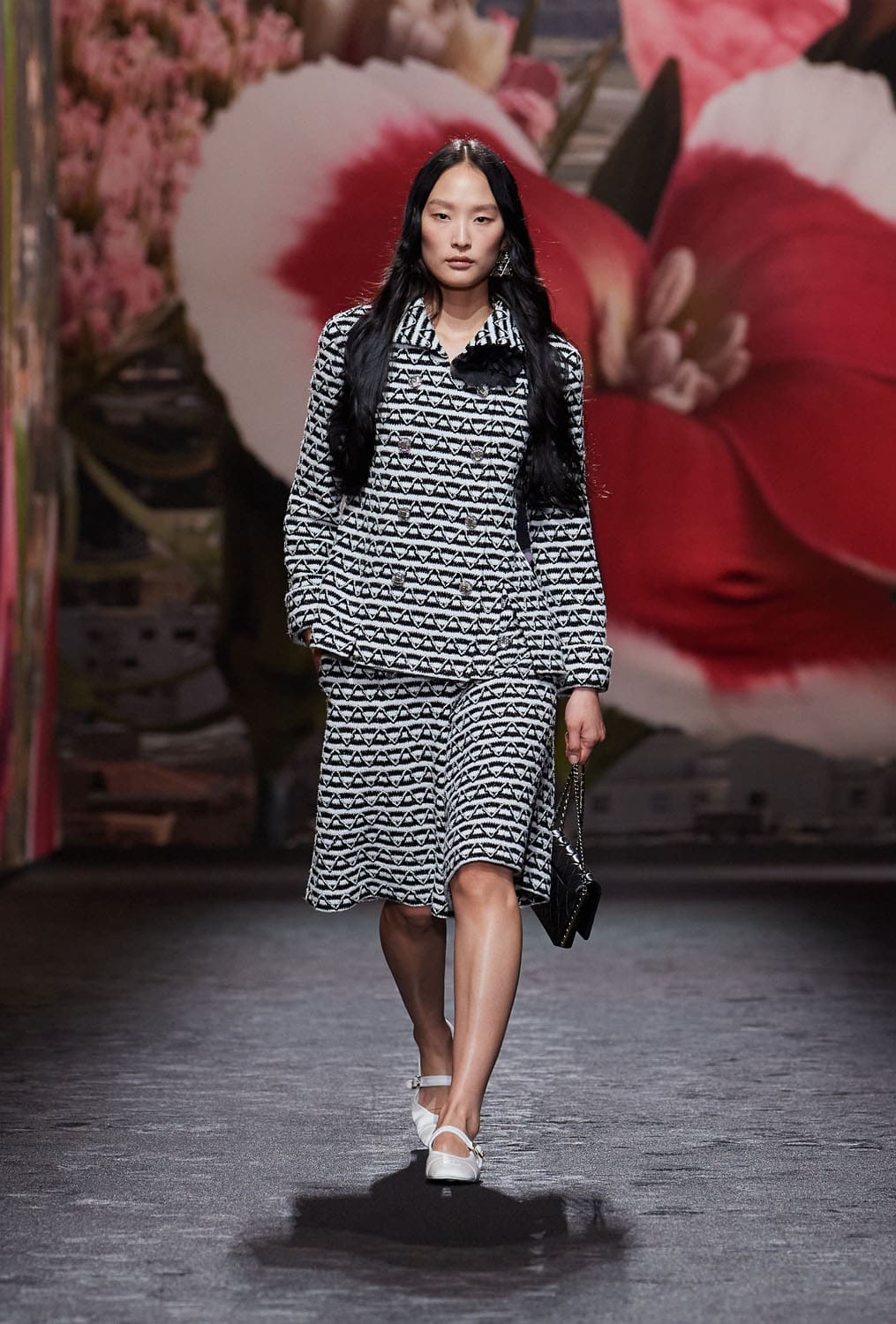 Chanel Printemps Été 2024 Prêt à porter Runway Magazine (44)