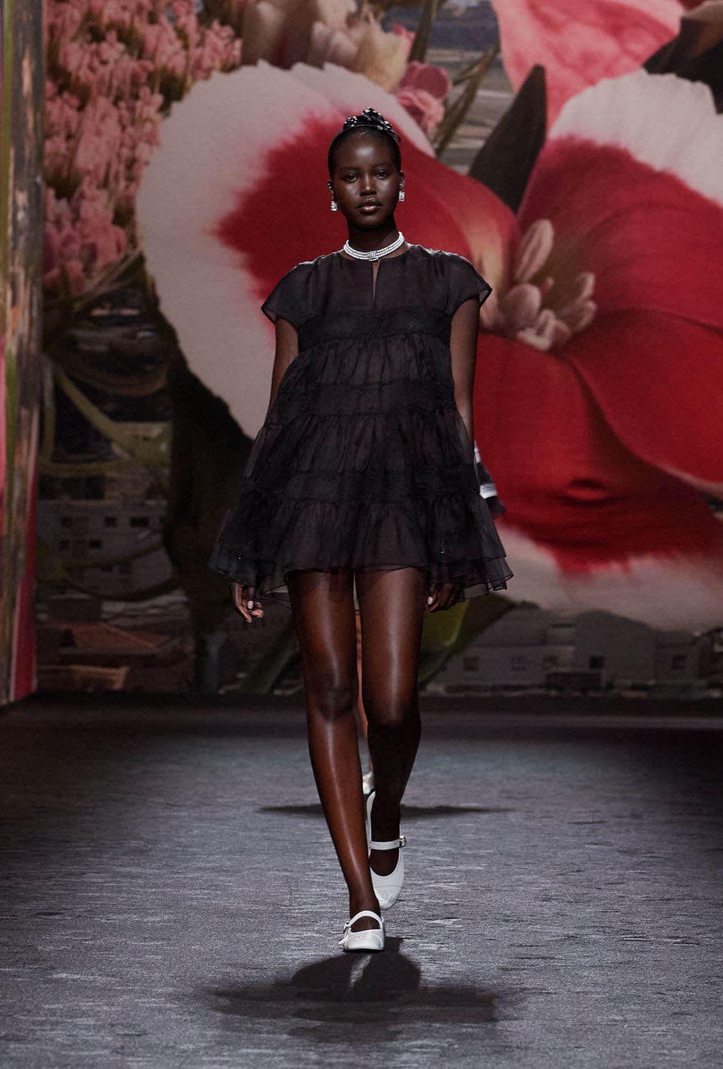 Chanel Printemps Été 2024 Prêt à porter Runway Magazine (56)