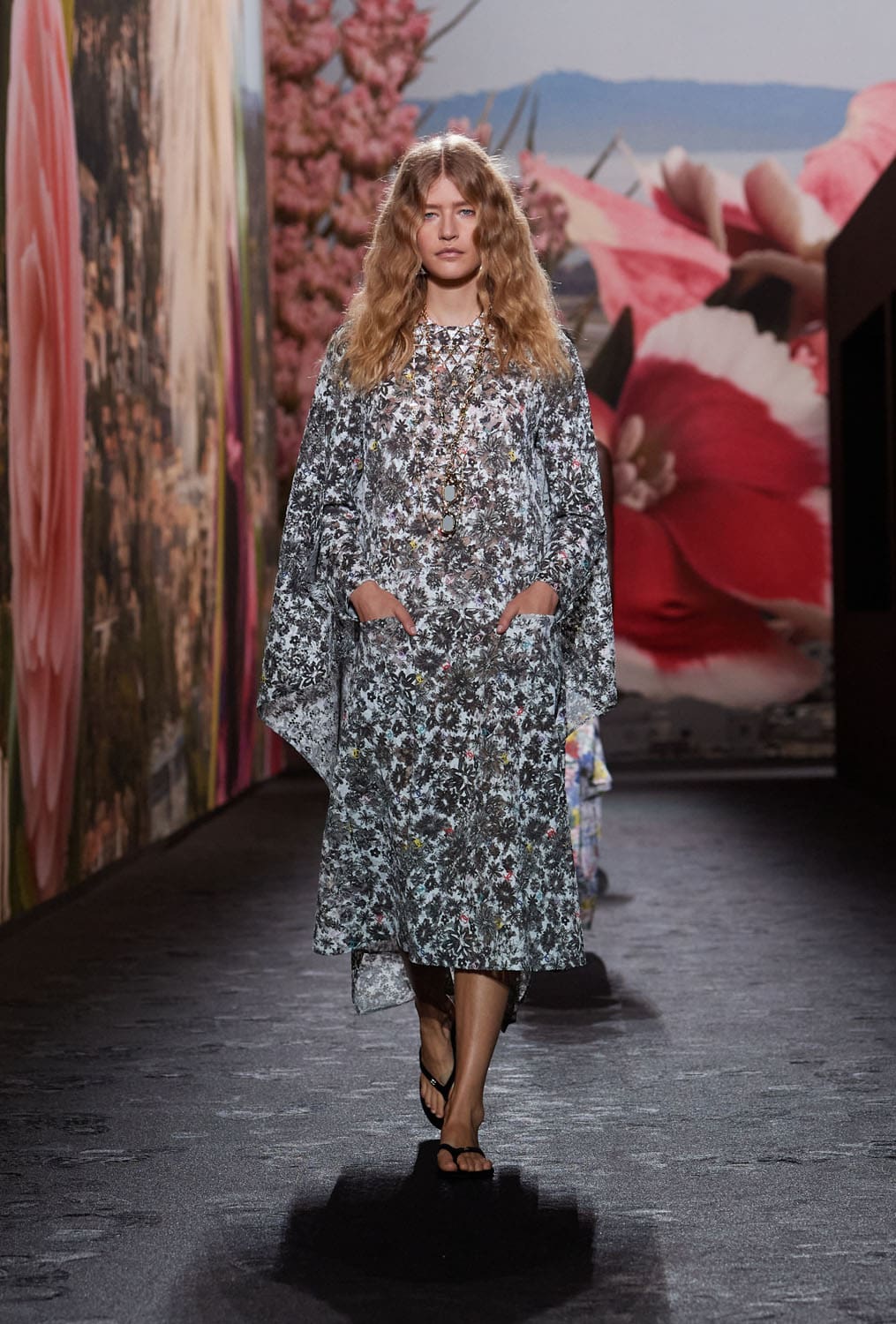 Chanel Printemps Été 2024 Prêt à porter Runway Magazine (70)