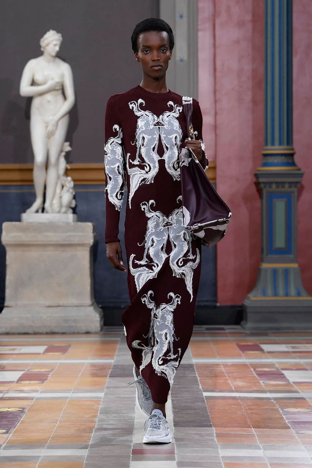 Valentino Printemps Été 2024 Prêt à porter Runway Magazine (26)