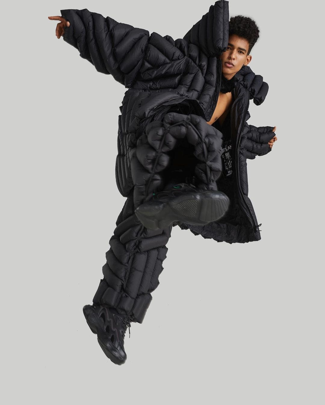 Raxxy by William Shen Fall Winter 2023 2024 Runway Magazine 22