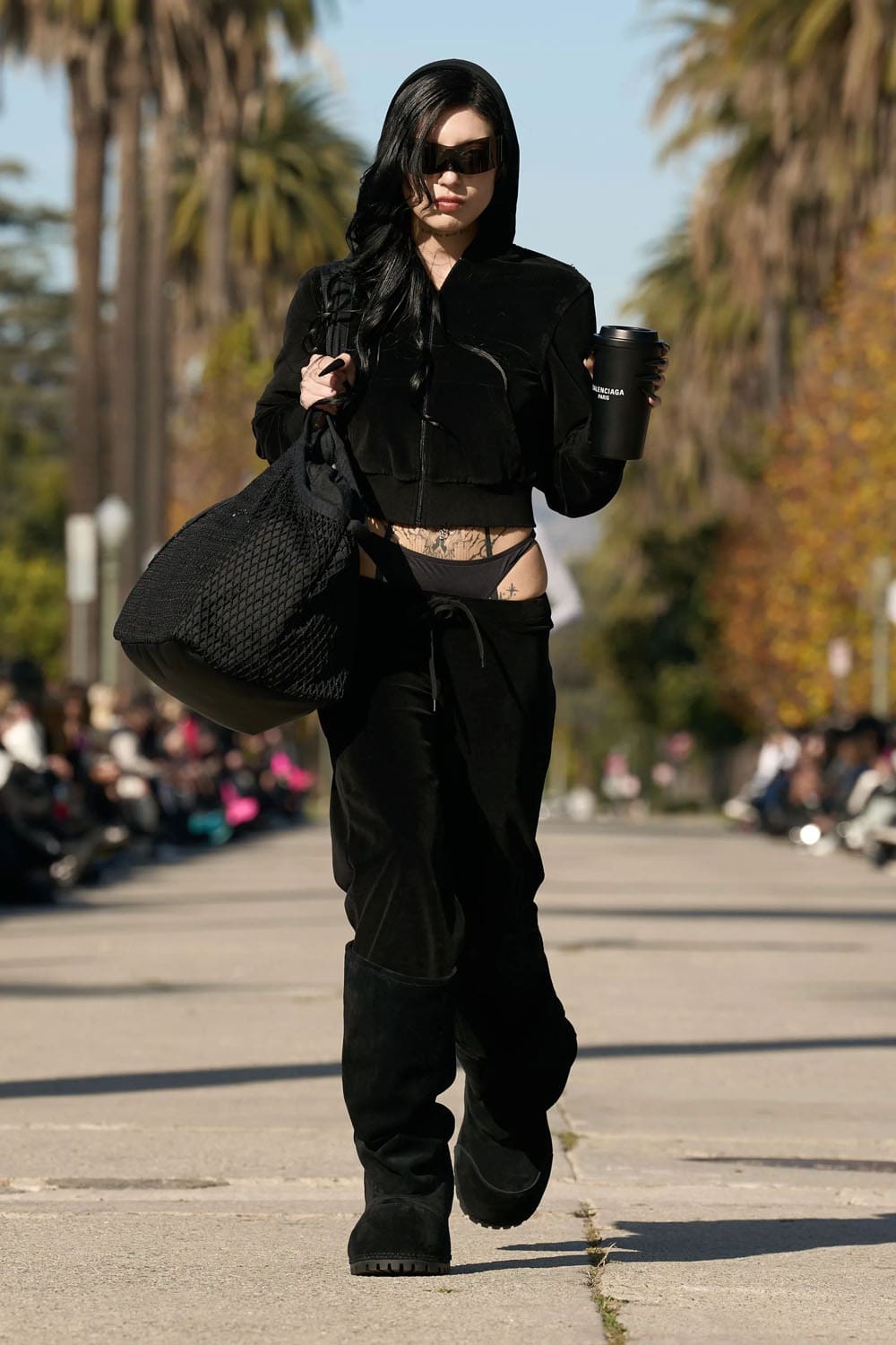 Balenciaga 早秋系列 2024 好莱坞 Runway 杂志(16)