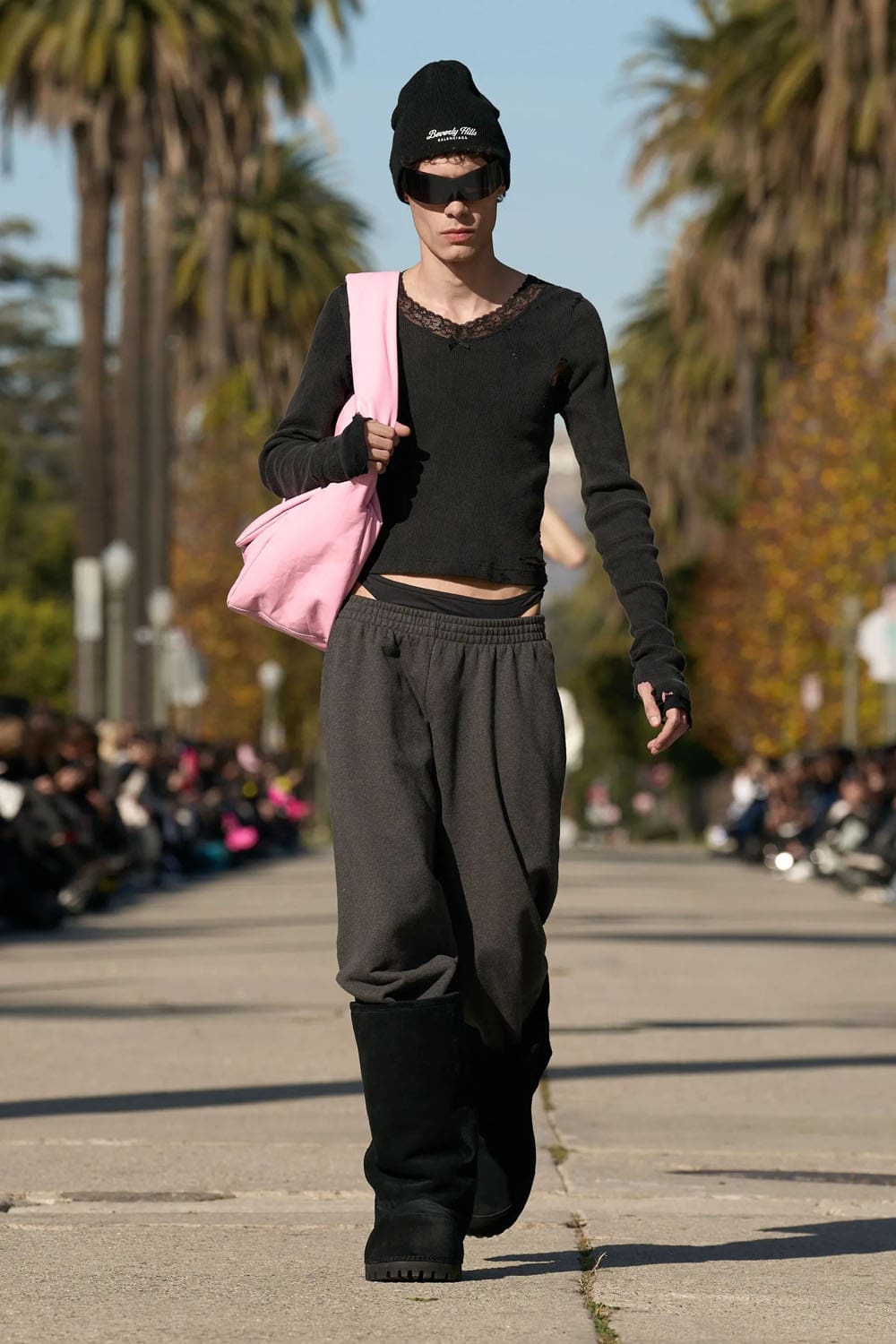 Balenciaga 早秋系列 2024 好莱坞 Runway 杂志(21)