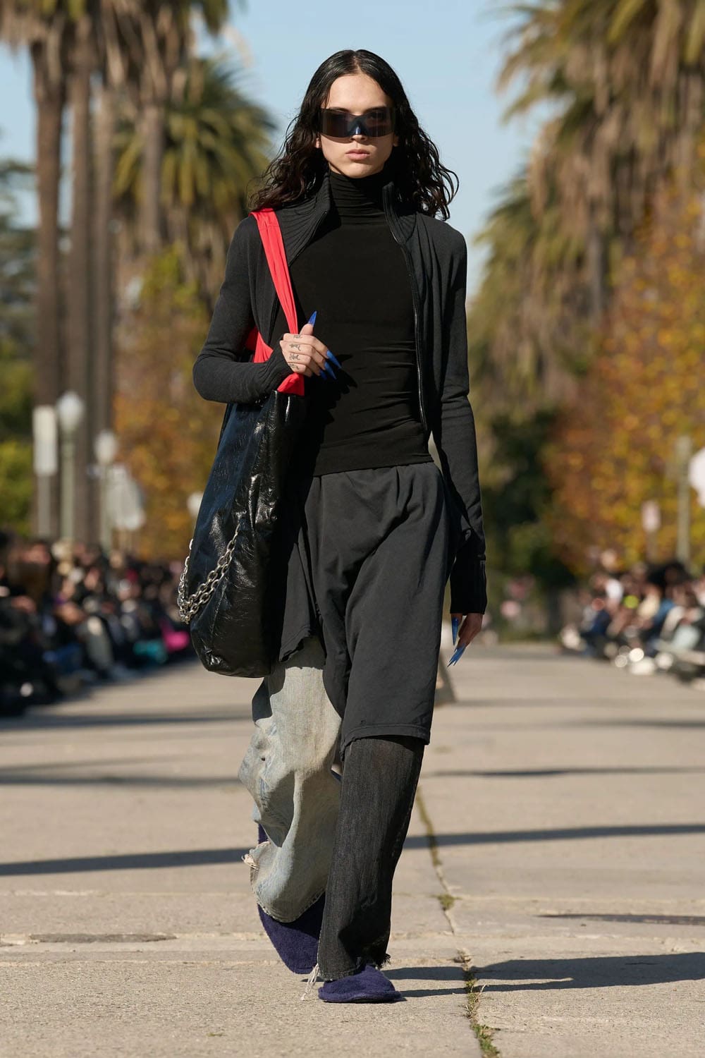 Balenciaga 早秋系列 2024 好莱坞 Runway 杂志(37)