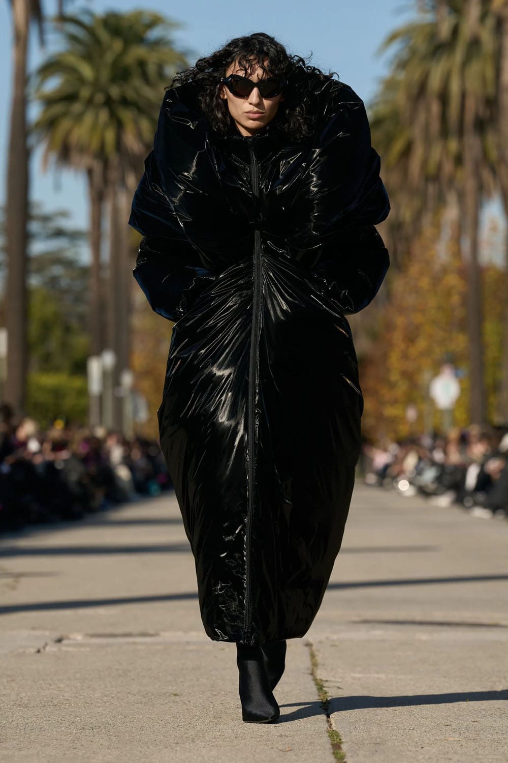 Balenciaga 早秋系列 2024 好莱坞 Runway 杂志(69)