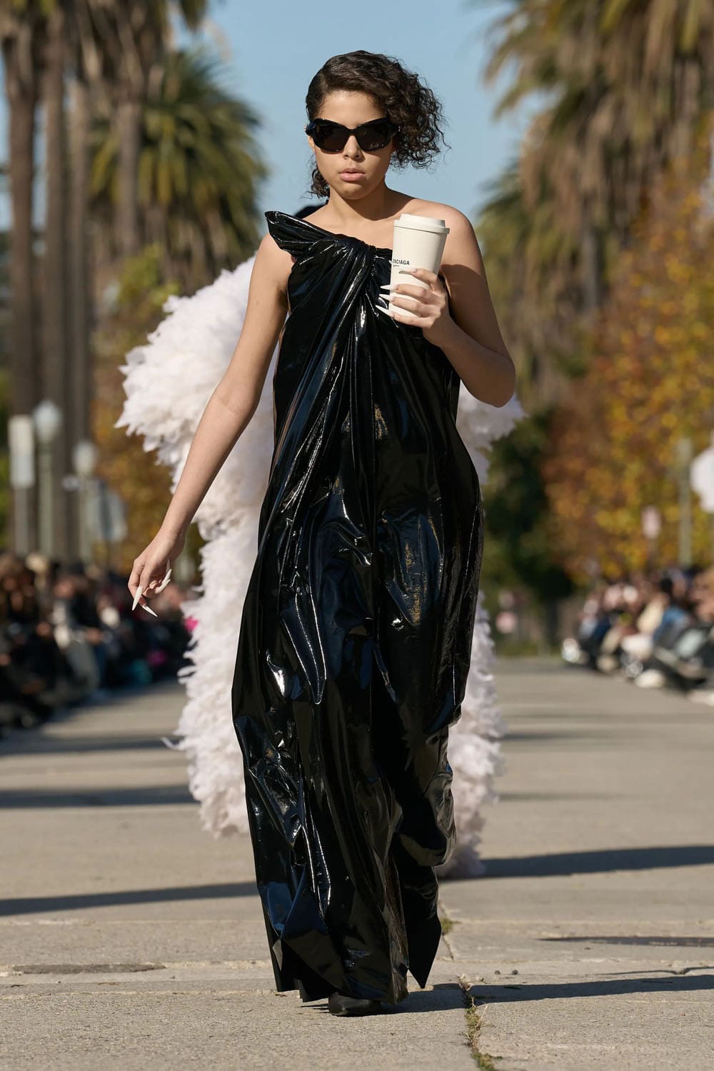 Balenciaga 早秋系列 2024 好莱坞 Runway 杂志(71)