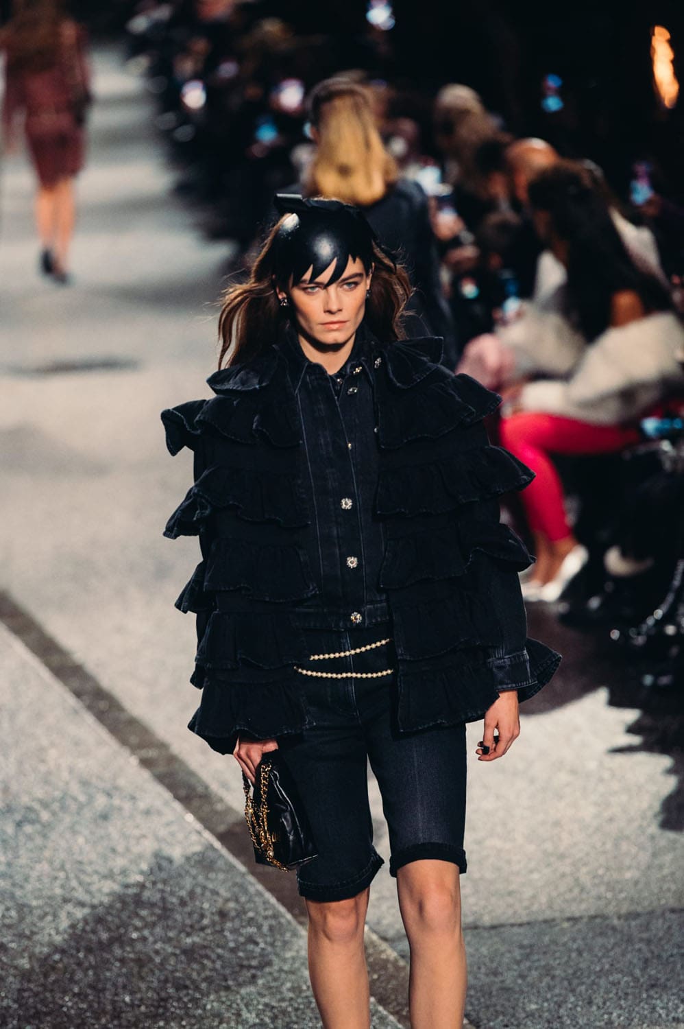 Chanel Metier d'Art 2023 2024 Manchester Runway Magazine (14)
