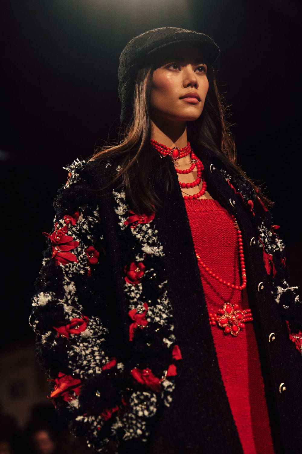 Chanel Metier d'Art 2023 2024 Manchester Runway Magazine (21)