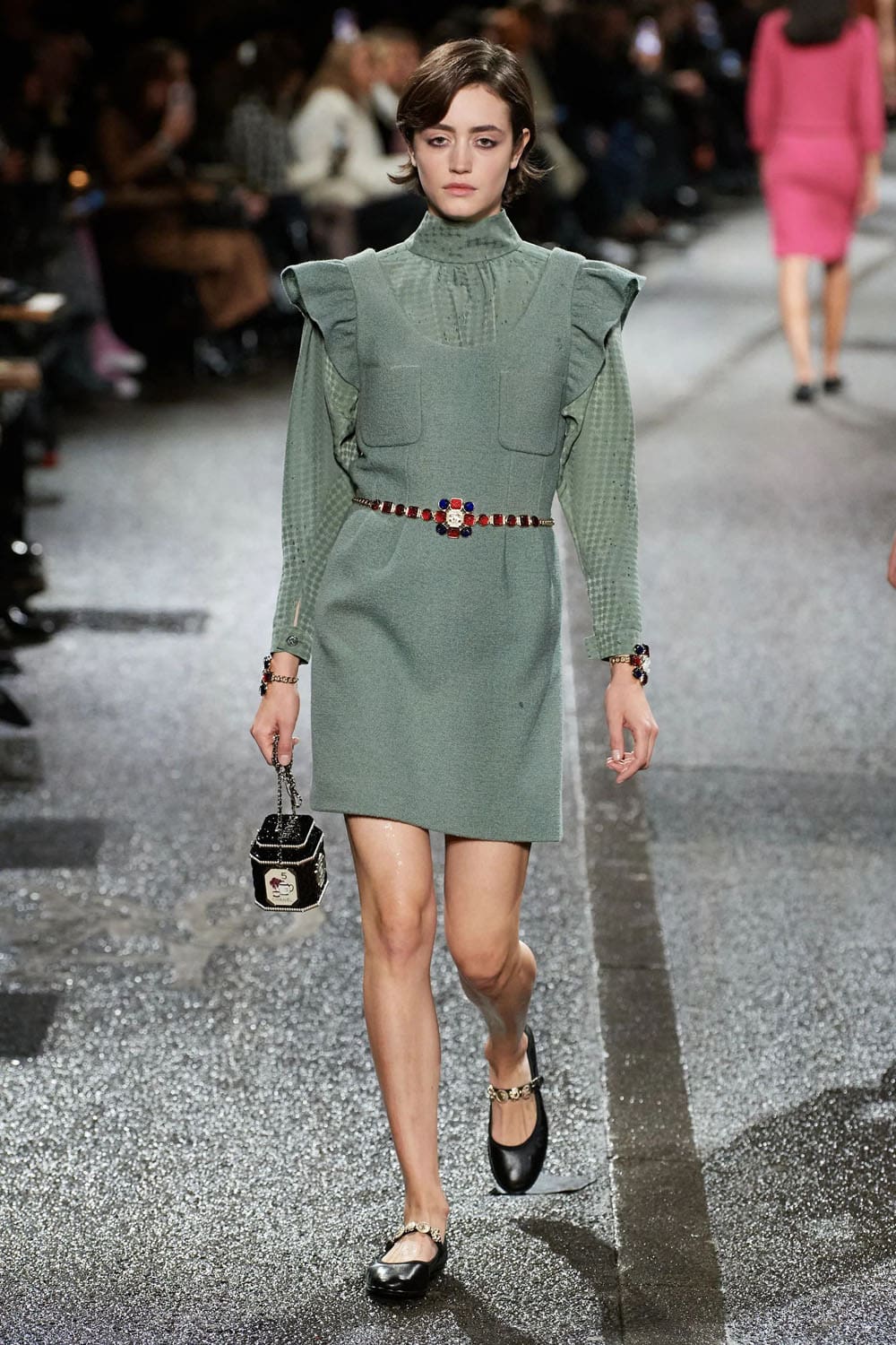 Chanel Metier d'Art Pre Fall 2024 Manchester Runway Magazine (15)