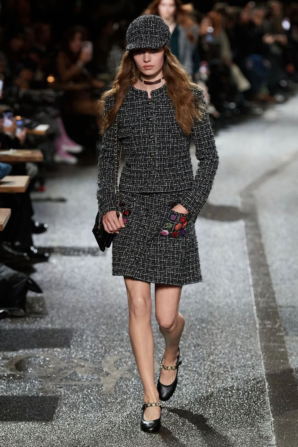 Chanel Metier d'Art Pre Fall 2024 Manchester Runway Magazine (31)