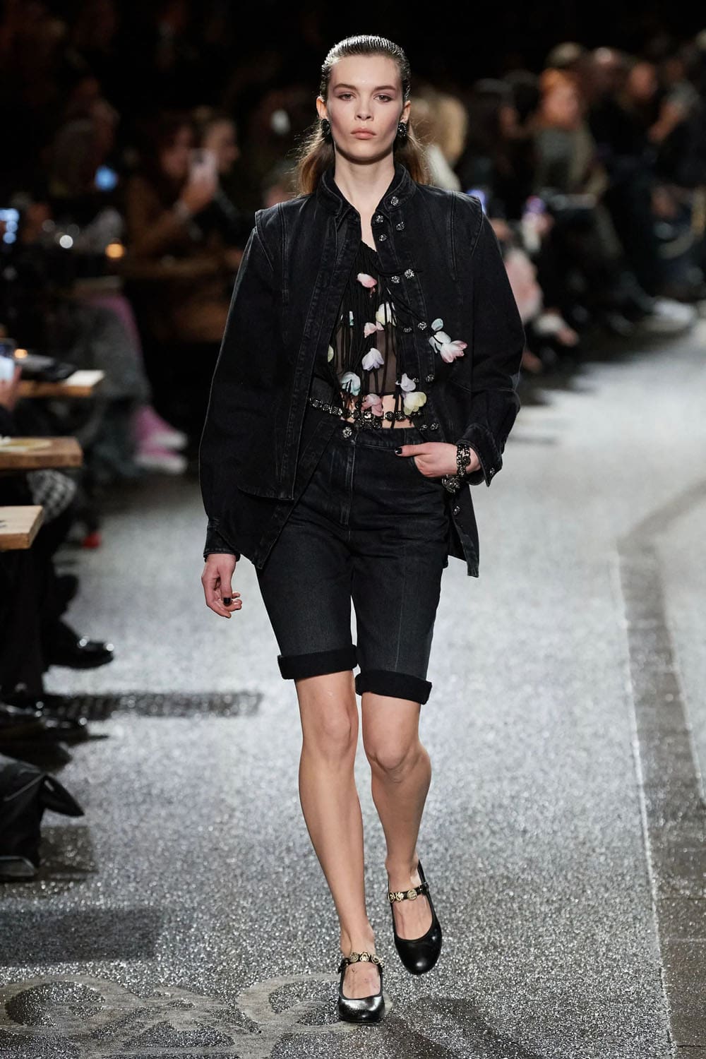 Chanel Metier d'Art Pre Fall 2024 Manchester Runway Magazine (50)