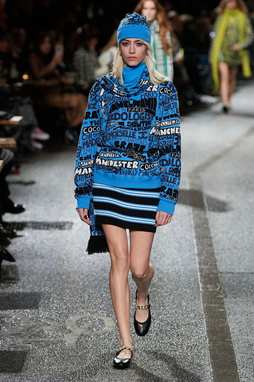 Chanel Metier d'Art Pre Fall 2024 Manchester Runway Magazine (59)