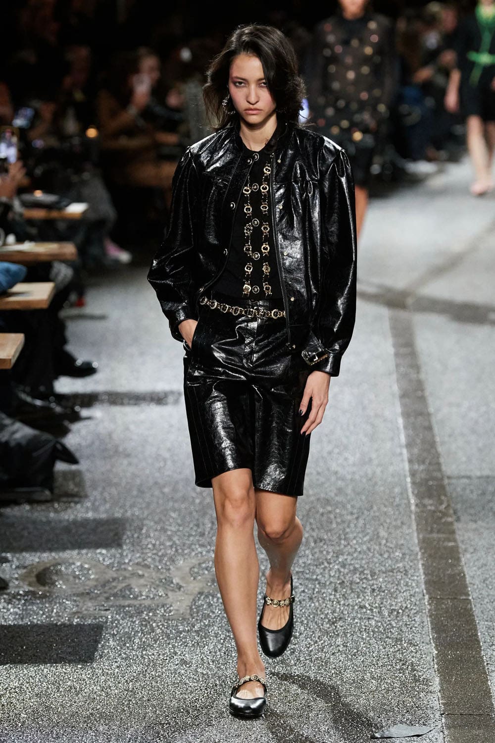 Chanel Metier d'Art Pre Fall 2024 Manchester Runway Magazine (64)