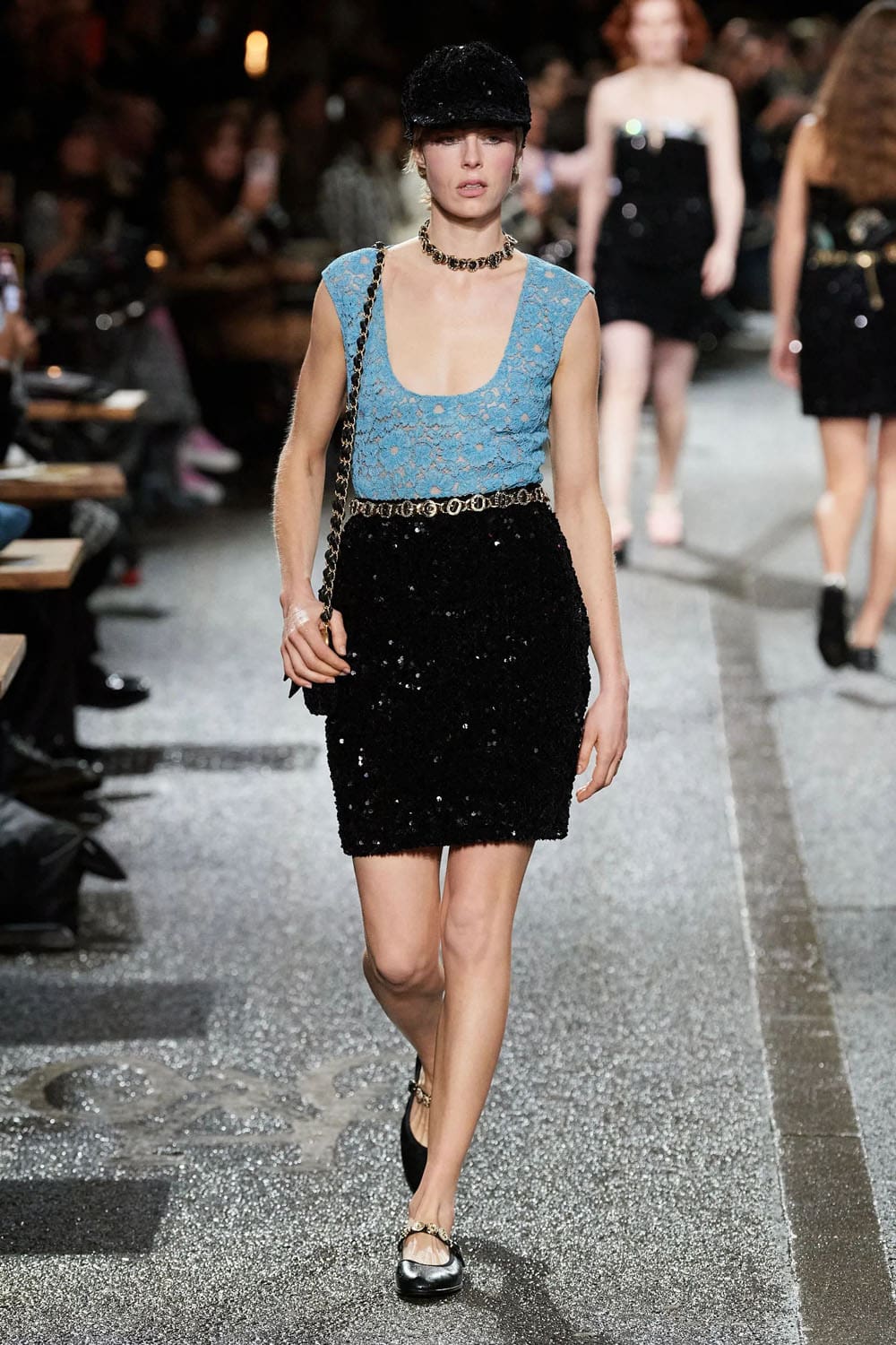 Chanel Metier d'Art Pre Fall 2024 Manchester Runway Magazine (71)