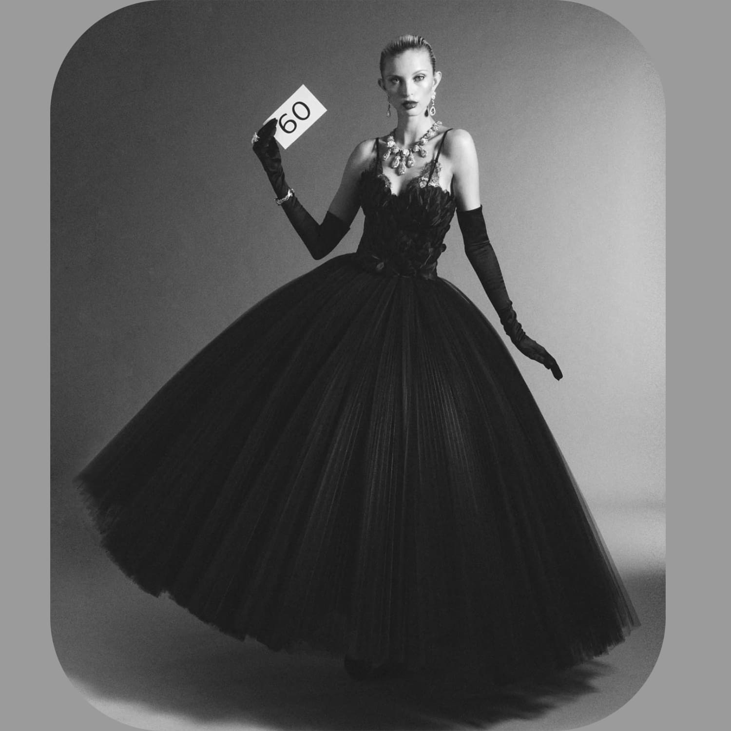 Dolce Gabbana Alta Moda Milán Otoño 2024 Runway Magazine 3