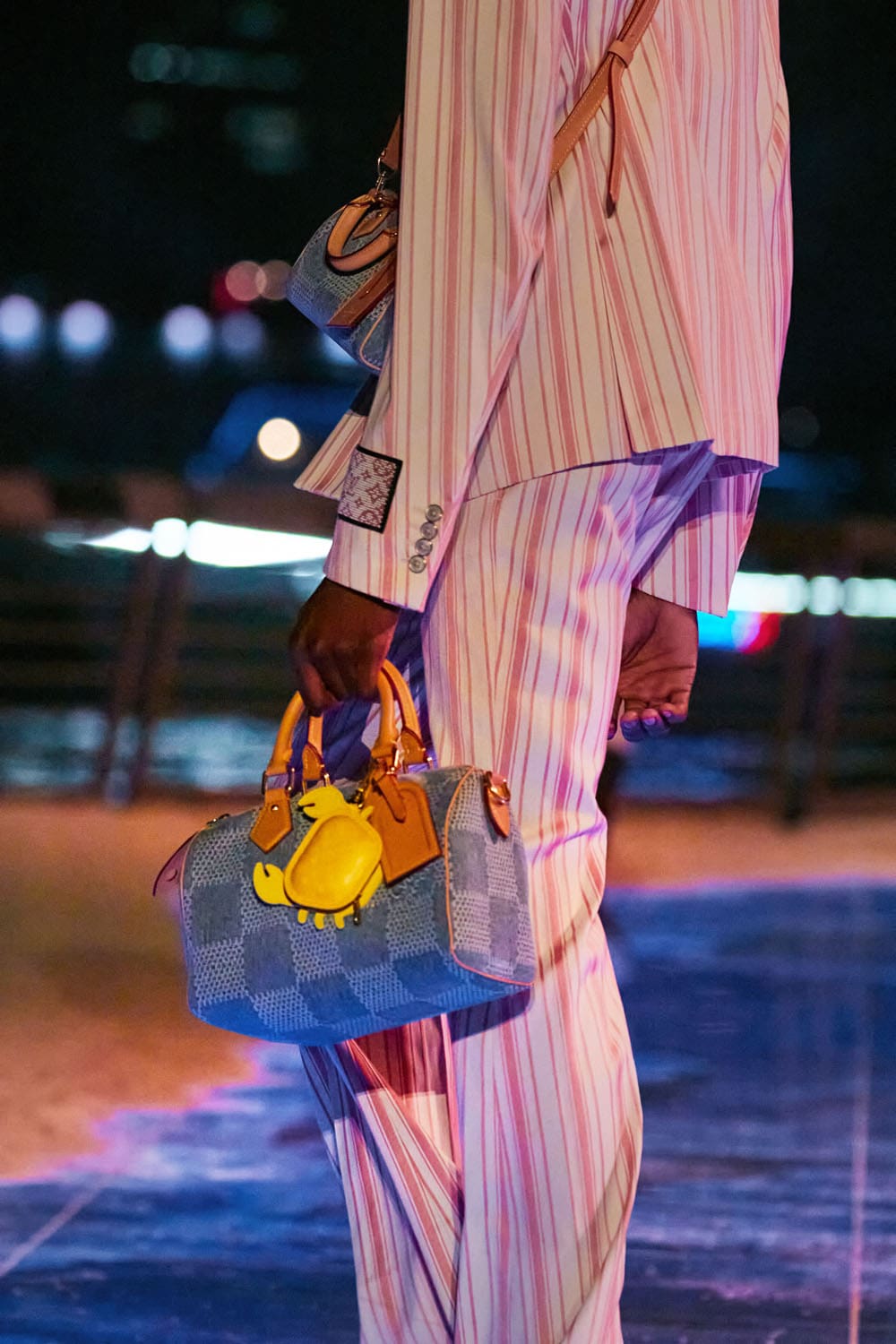 Louis Vuitton Pré-Automne 2024 Détails Hommes Hong Kong Runway Magazine (12)
