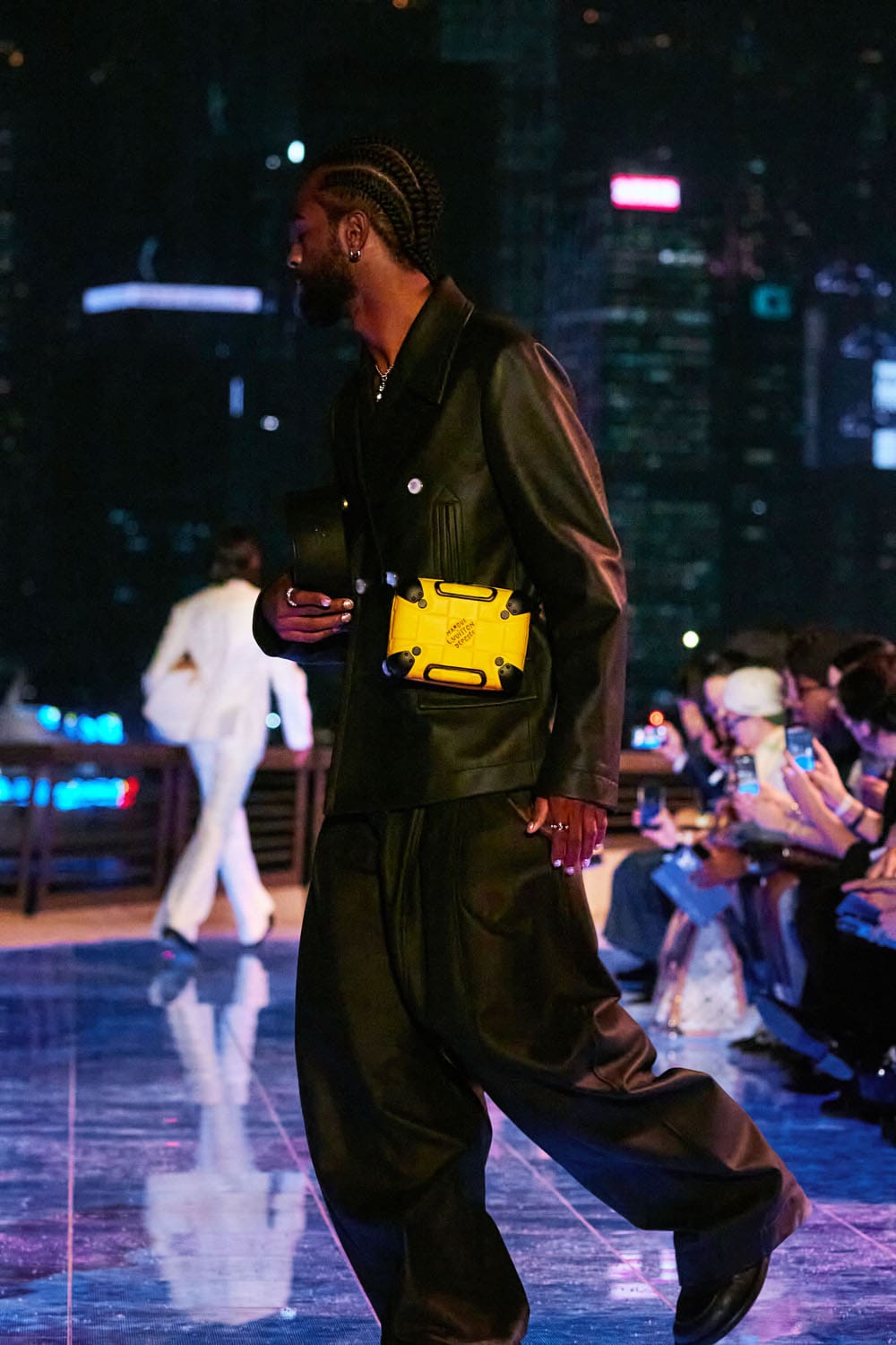Louis Vuitton Pré-Automne 2024 Détails Hommes Hong Kong Runway Magazine (3)