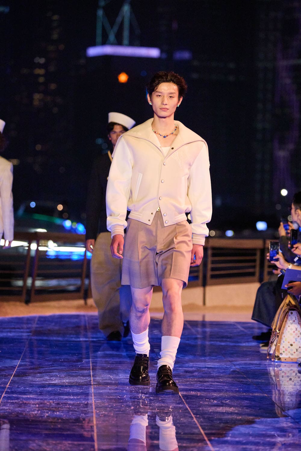 Louis Vuitton Pré-Automne 2024 Vêtements pour hommes Hong Kong Runway Magazine (13)