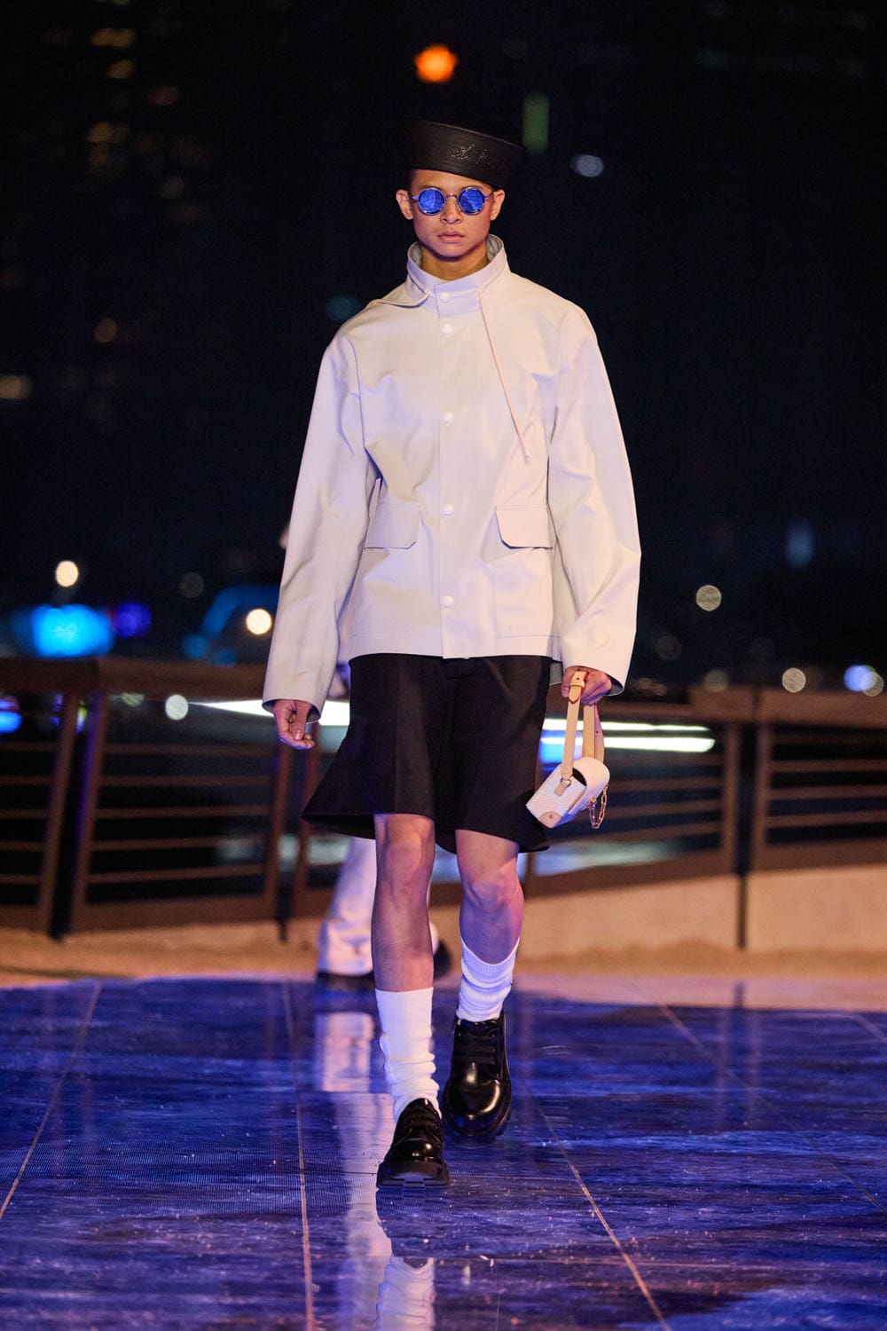 Louis Vuitton Pré-Automne 2024 Vêtements pour hommes Hong Kong Runway Magazine (19)