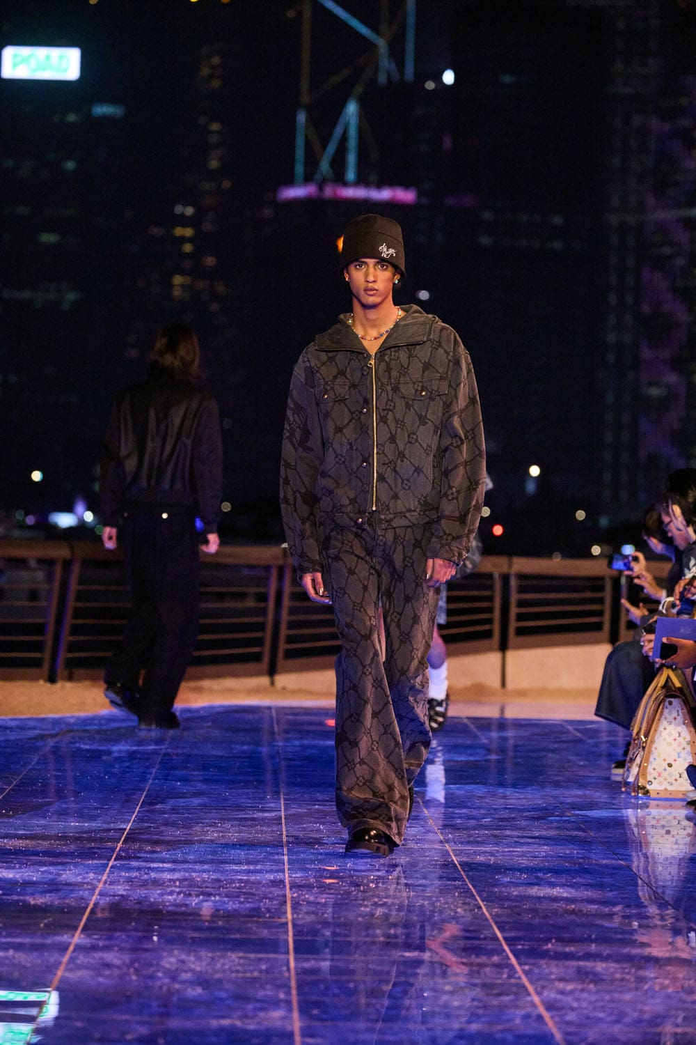 Louis Vuitton Pré-Automne 2024 Vêtements pour hommes Hong Kong Runway Magazine (25)