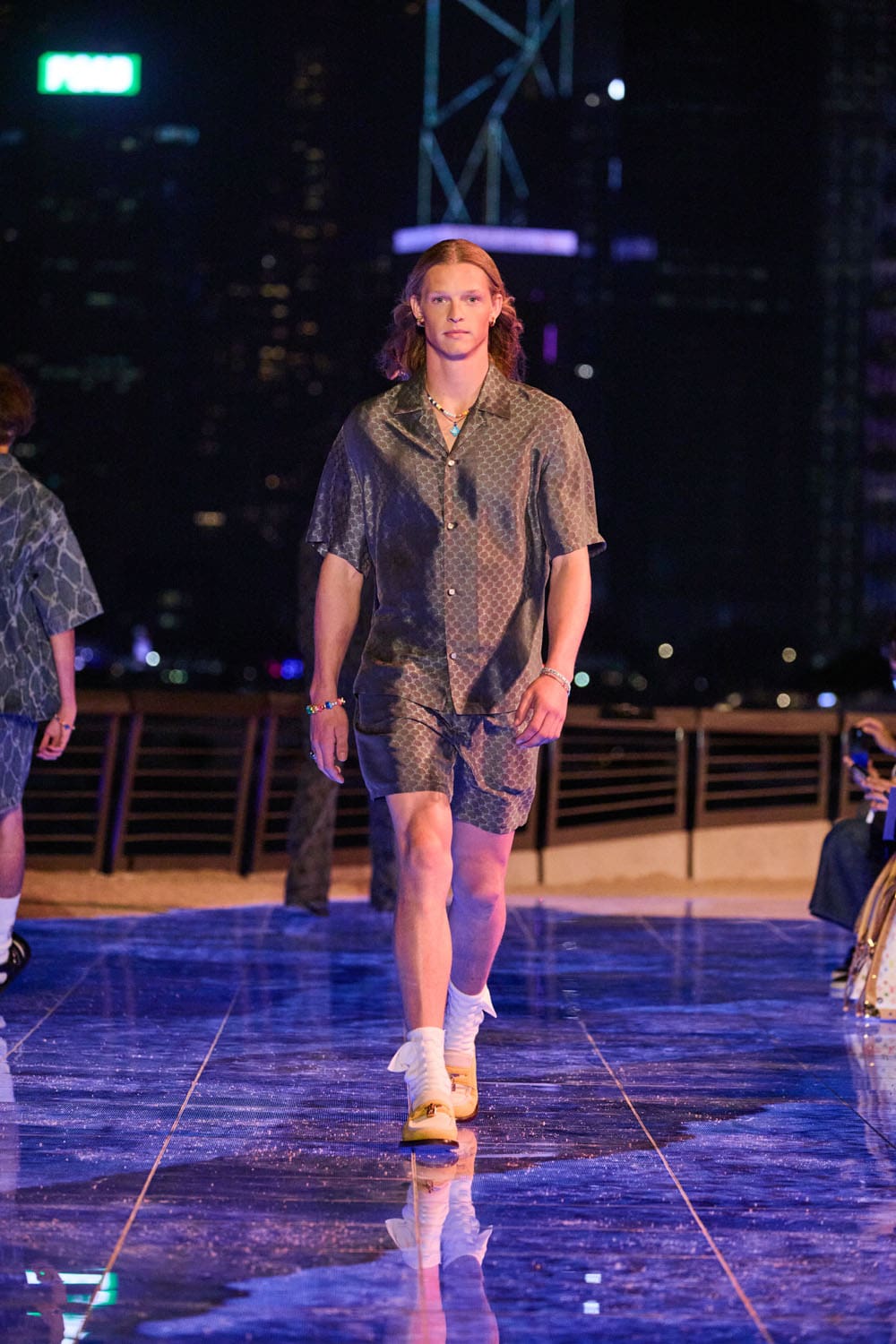 Louis Vuitton Pré-Automne 2024 Vêtements pour hommes Hong Kong Runway Magazine (28)