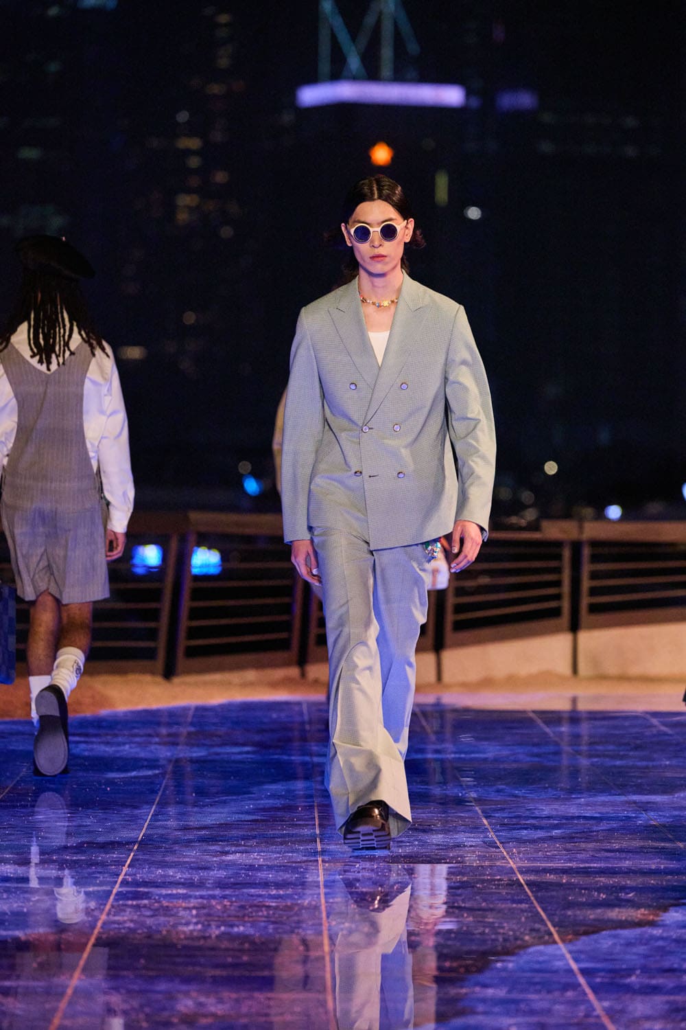 Louis Vuitton Pré-Automne 2024 Vêtements pour hommes Hong Kong Runway Magazine (34)