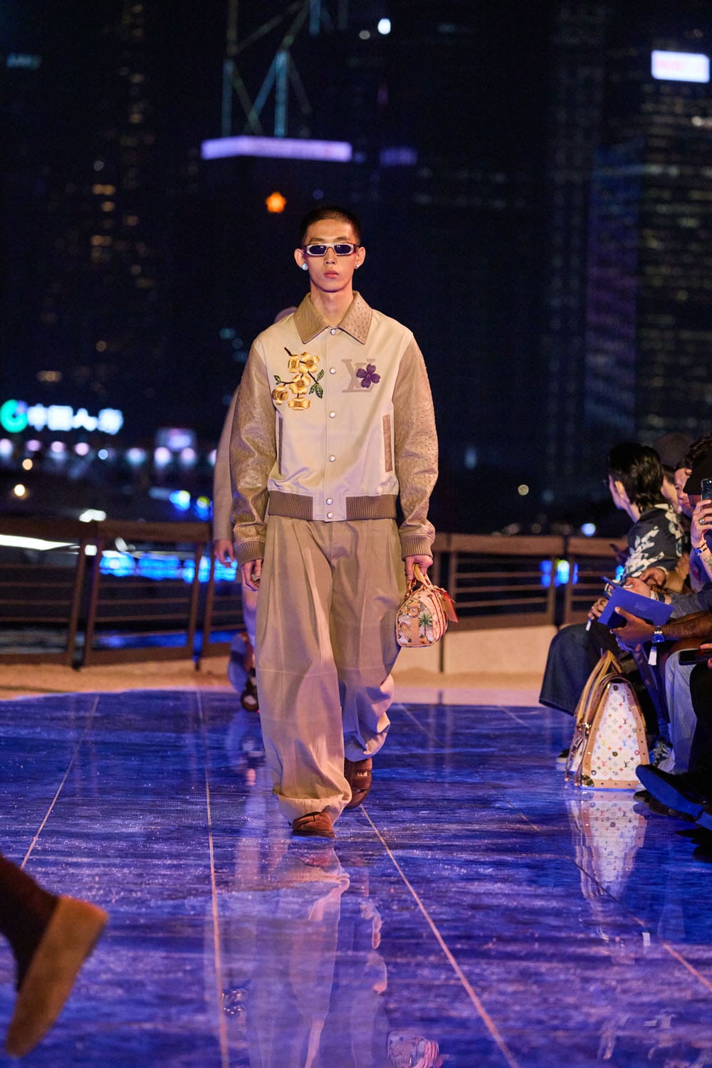 Louis Vuitton Pré-Automne 2024 Vêtements pour hommes Hong Kong Runway Magazine (45)