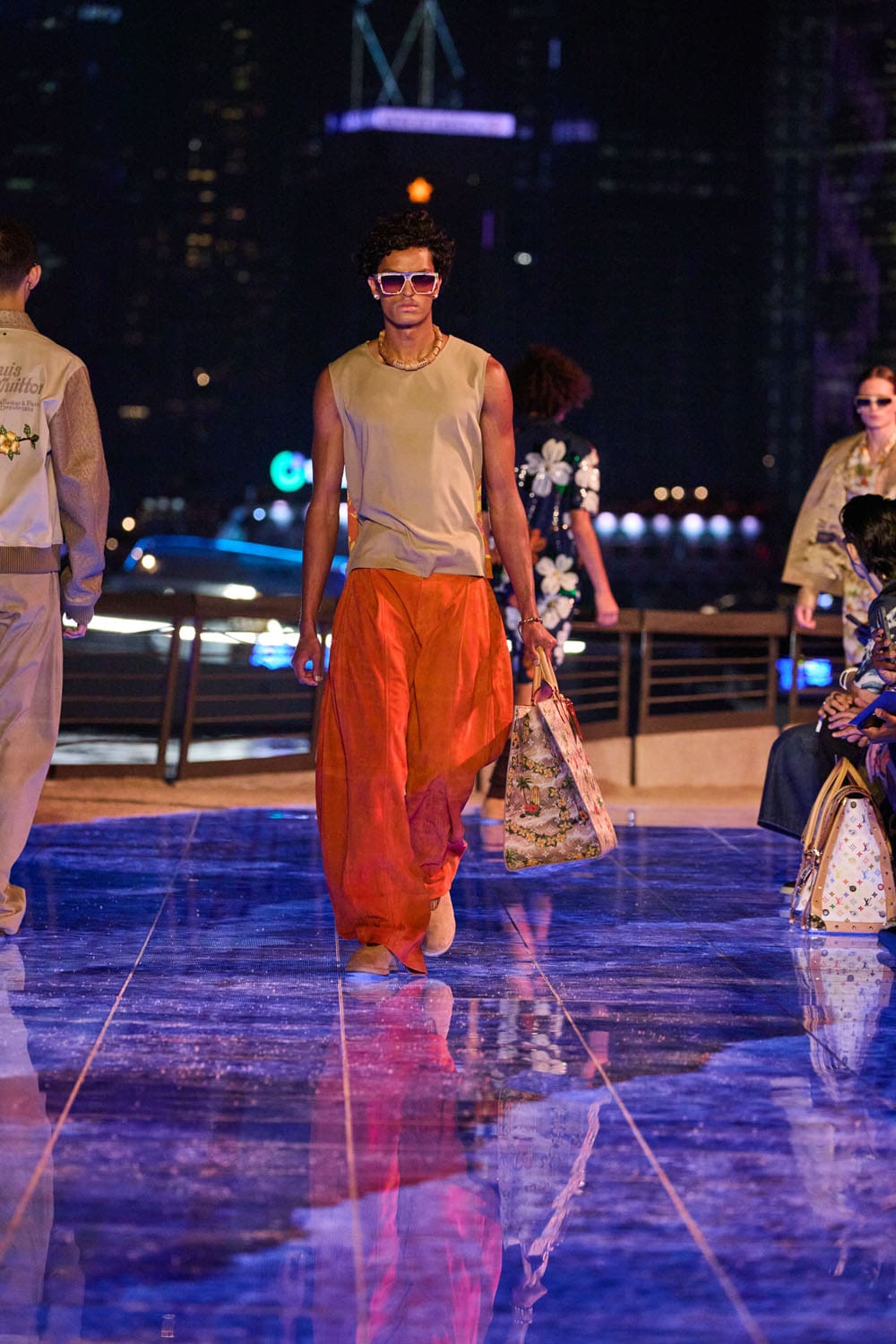 Louis Vuitton Pré-Automne 2024 Vêtements pour hommes Hong Kong Runway Magazine (47)