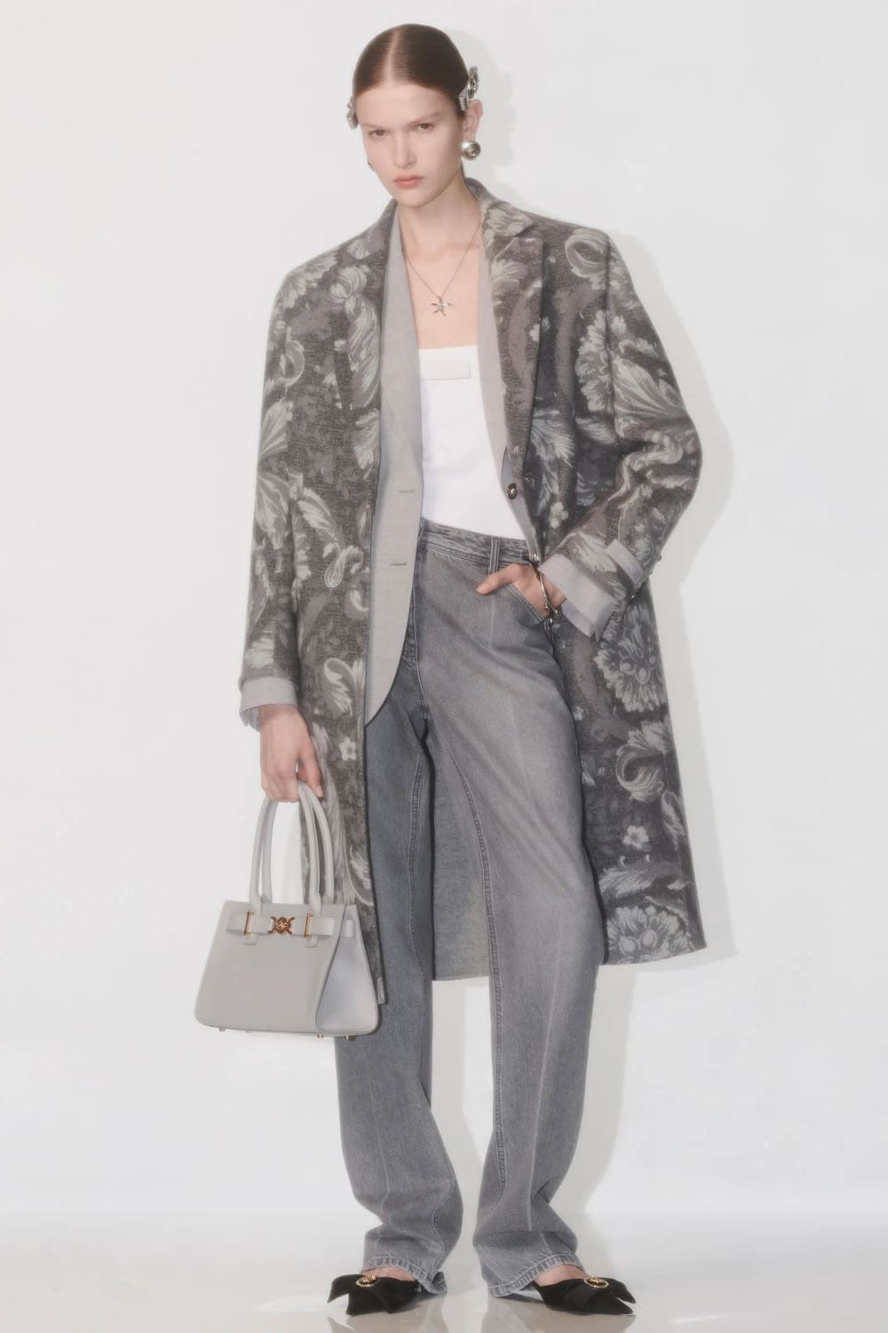 ヴェルサーチ プレフォール 2024 レディース Runway 雑誌(1)