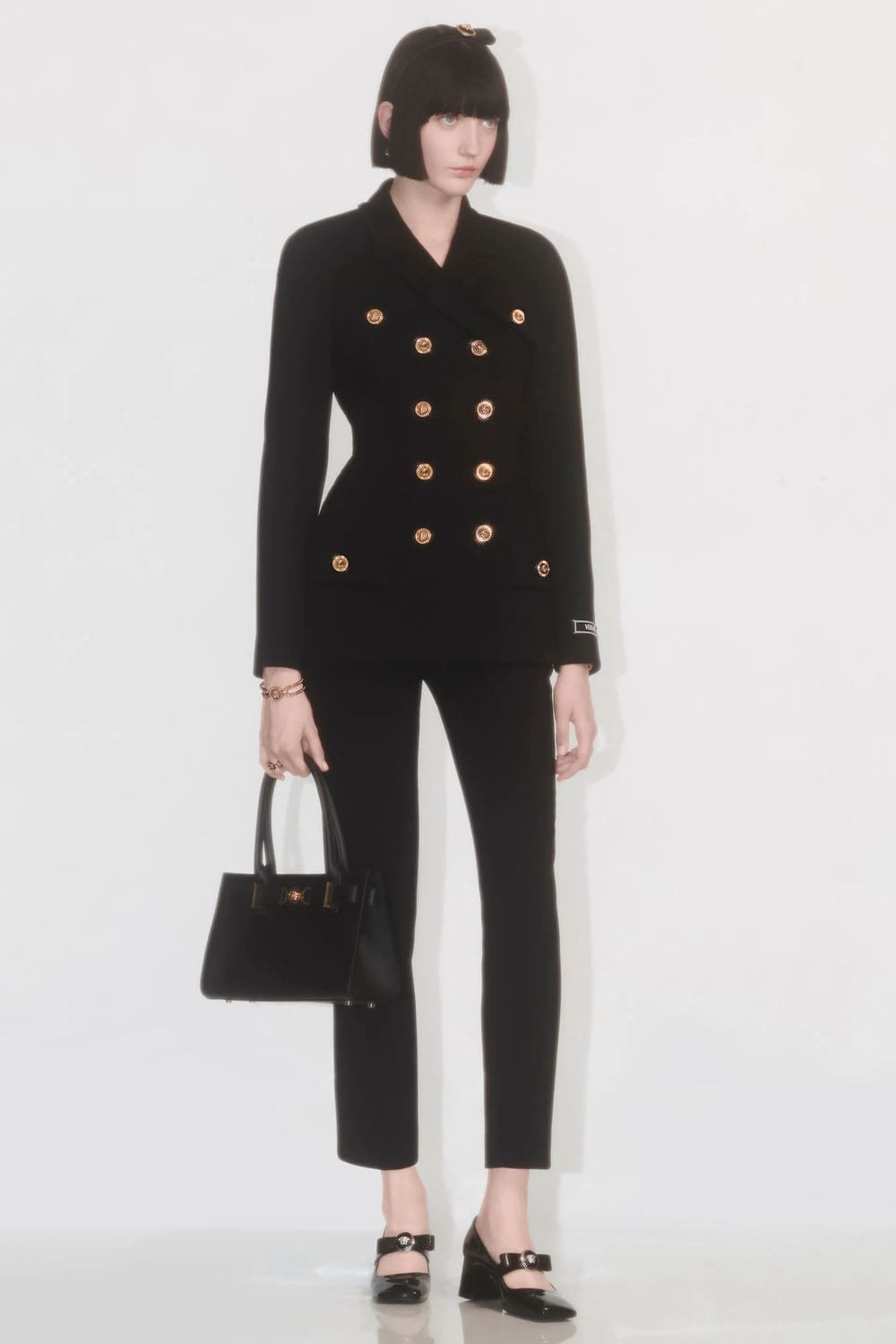 ヴェルサーチ プレフォール 2024 レディース Runway 雑誌(39)