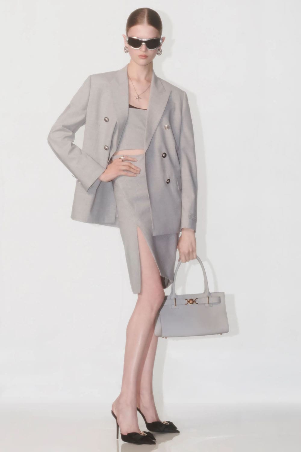 ヴェルサーチ プレフォール 2024 レディース Runway 雑誌(4)