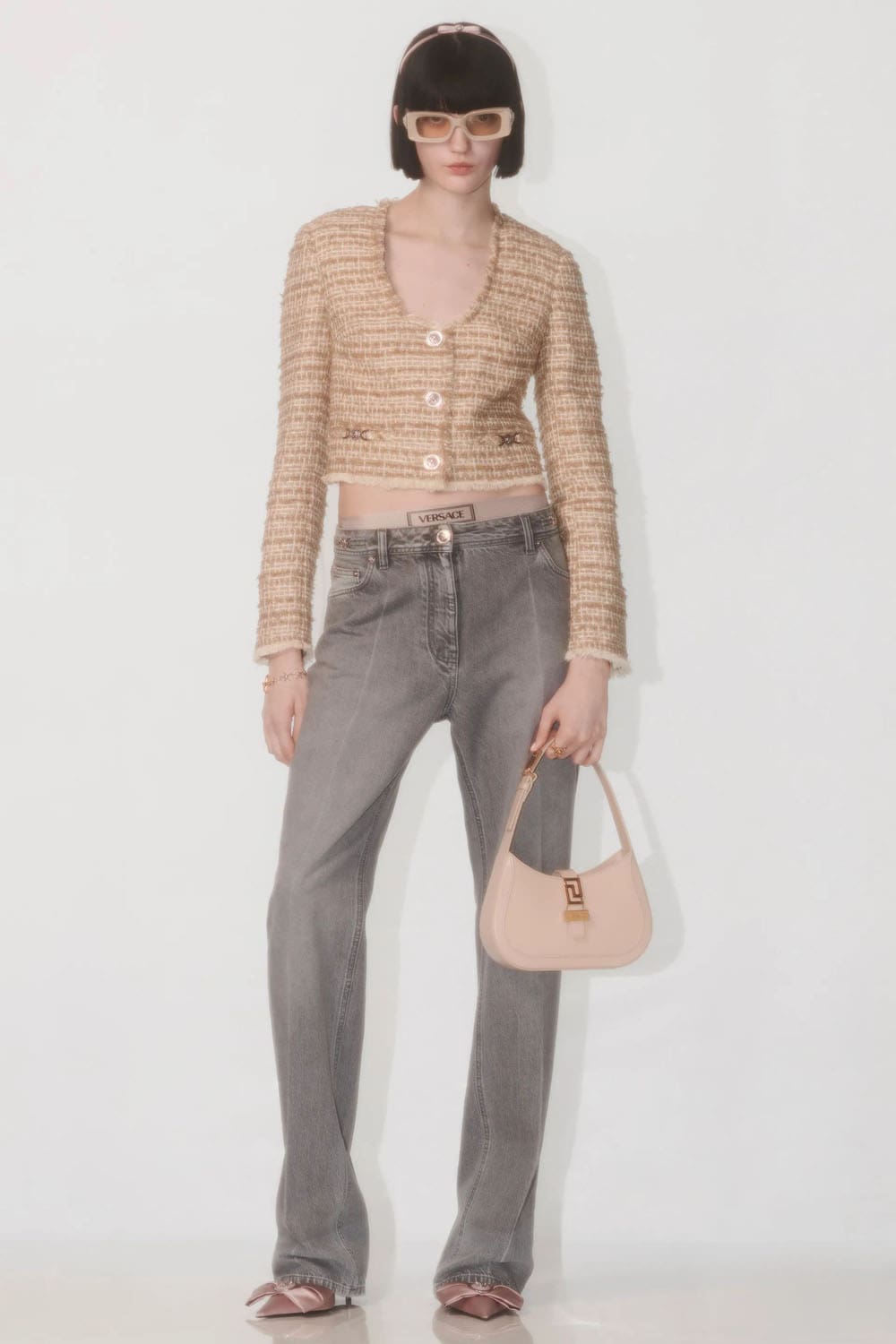 ヴェルサーチ プレフォール 2024 レディース Runway 雑誌(8)