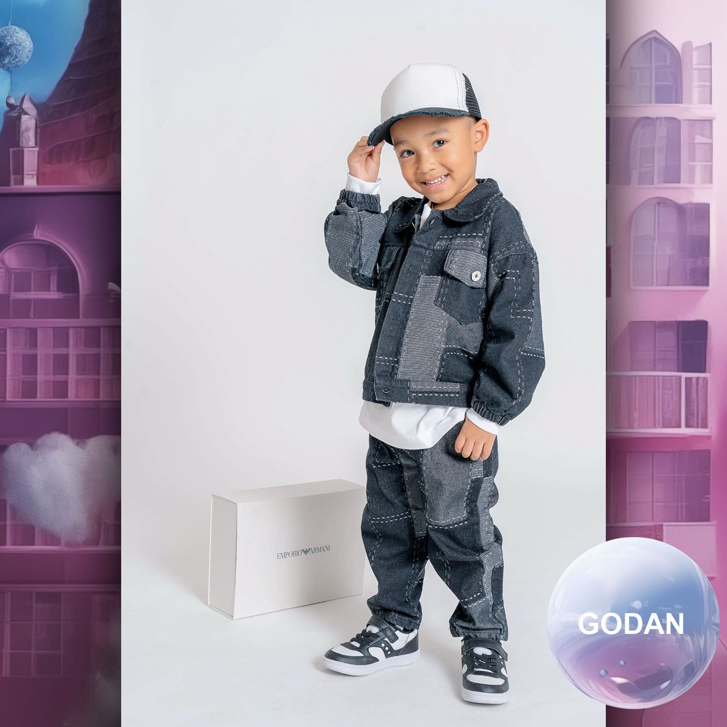 025 Enfants Tokei sur Runway Audition pour les enfants du magazine World 2023 Armani