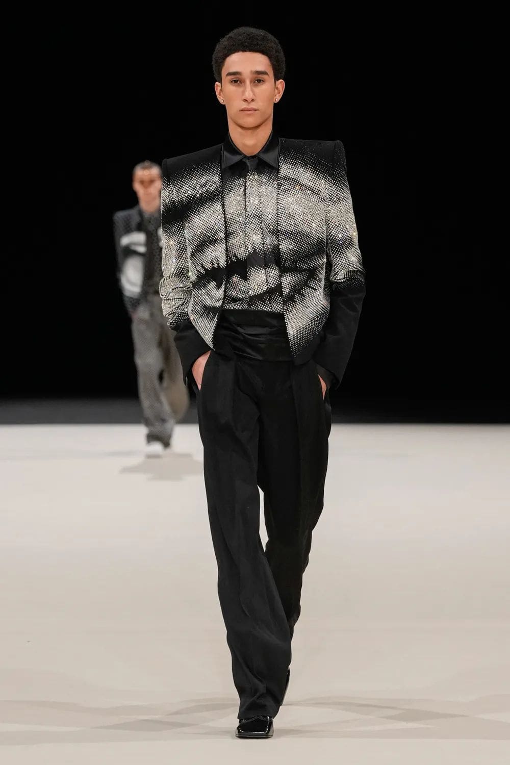 Balmain Fall Winter 2024 2025 Men Runway Magazine (16)