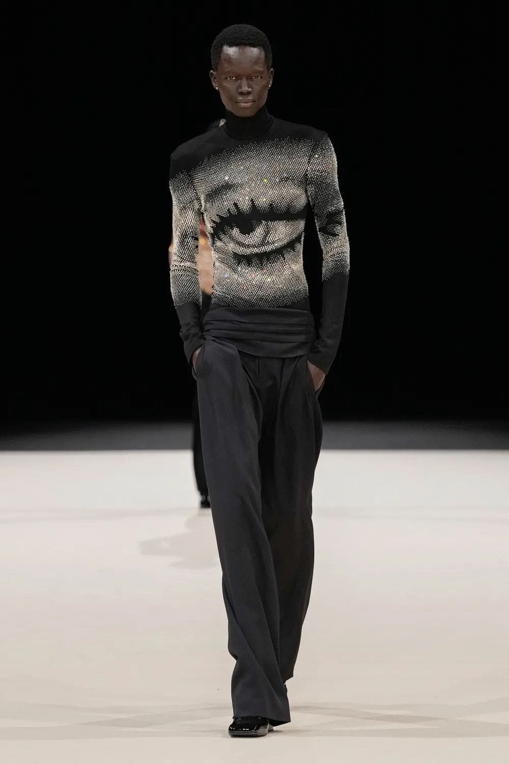 Balmain Fall Winter 2024 2025 Men Runway Magazine (2)