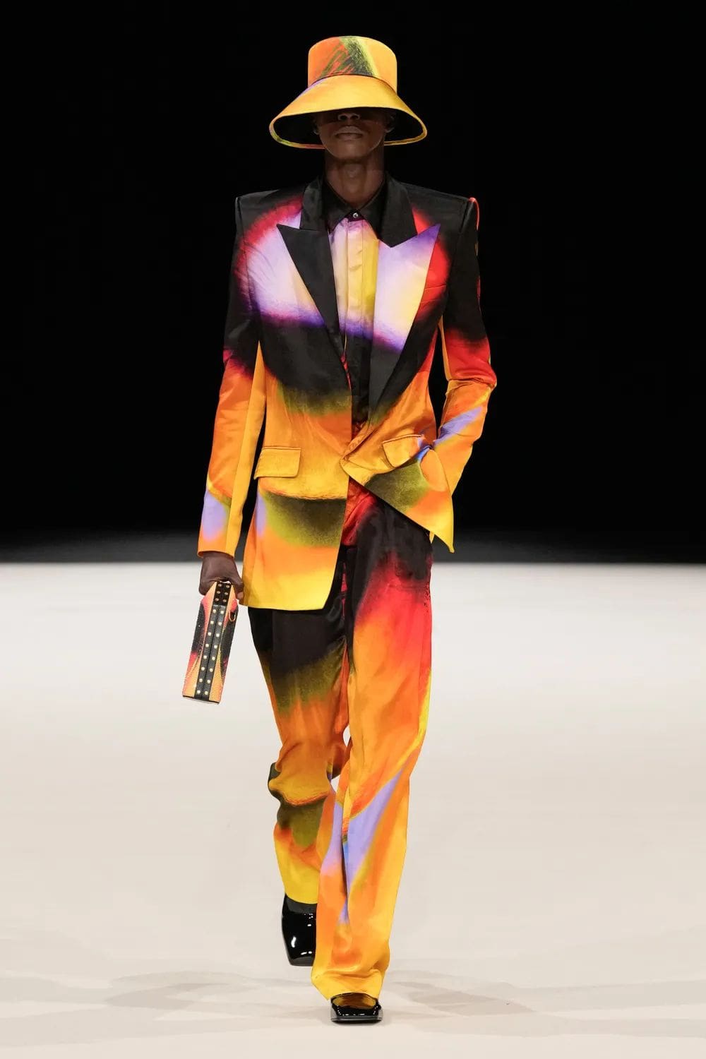 Balmain Fall Winter 2024 2025 Men Runway Magazine (36)