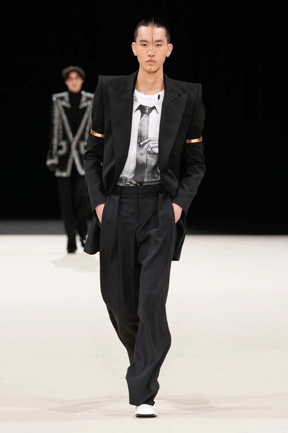 Balmain Fall Winter 2024 2025 Men Runway Magazine (41)
