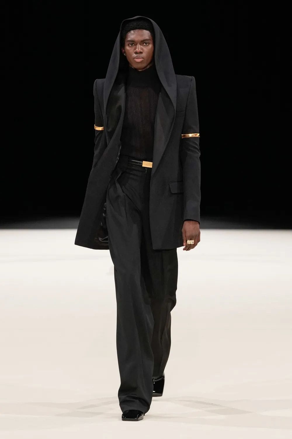 Balmain Fall Winter 2024 2025 Men Runway Magazine (44)